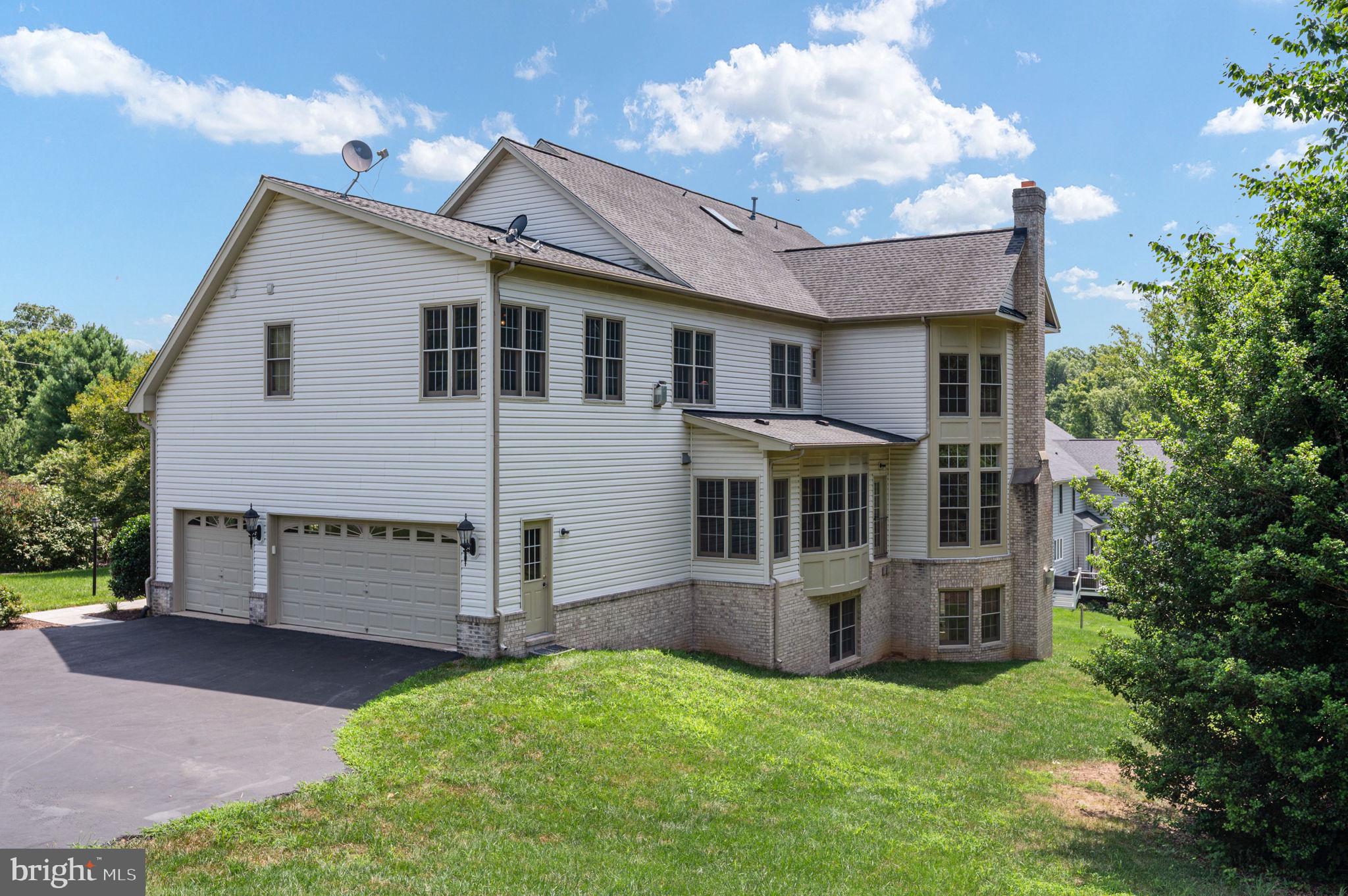OCCOQUAN OVERLOOK - Residential