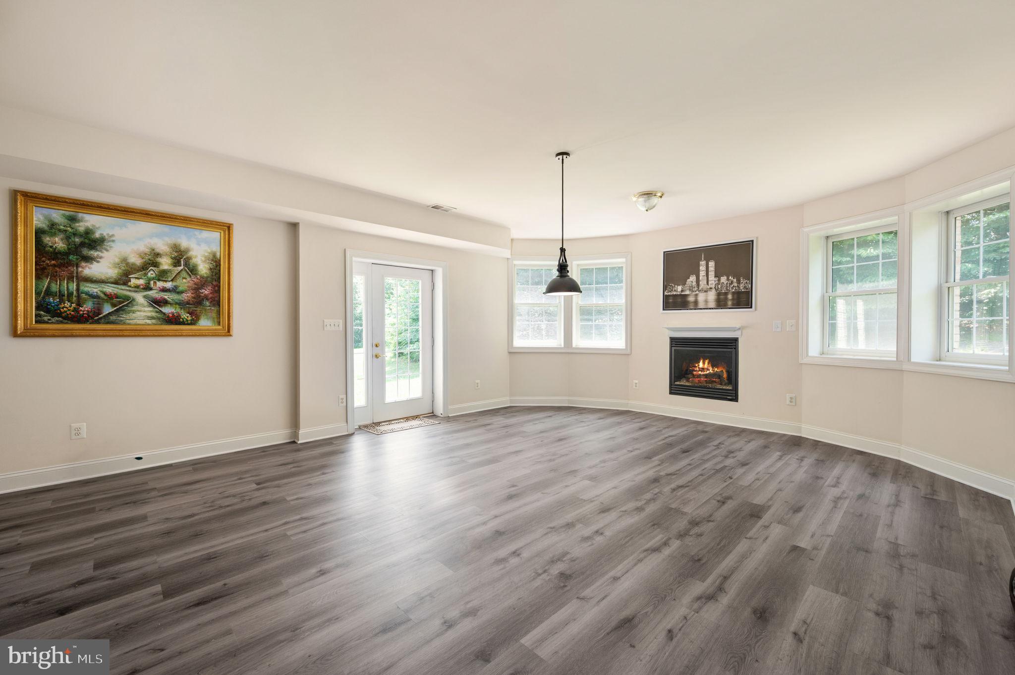 OCCOQUAN OVERLOOK - Residential