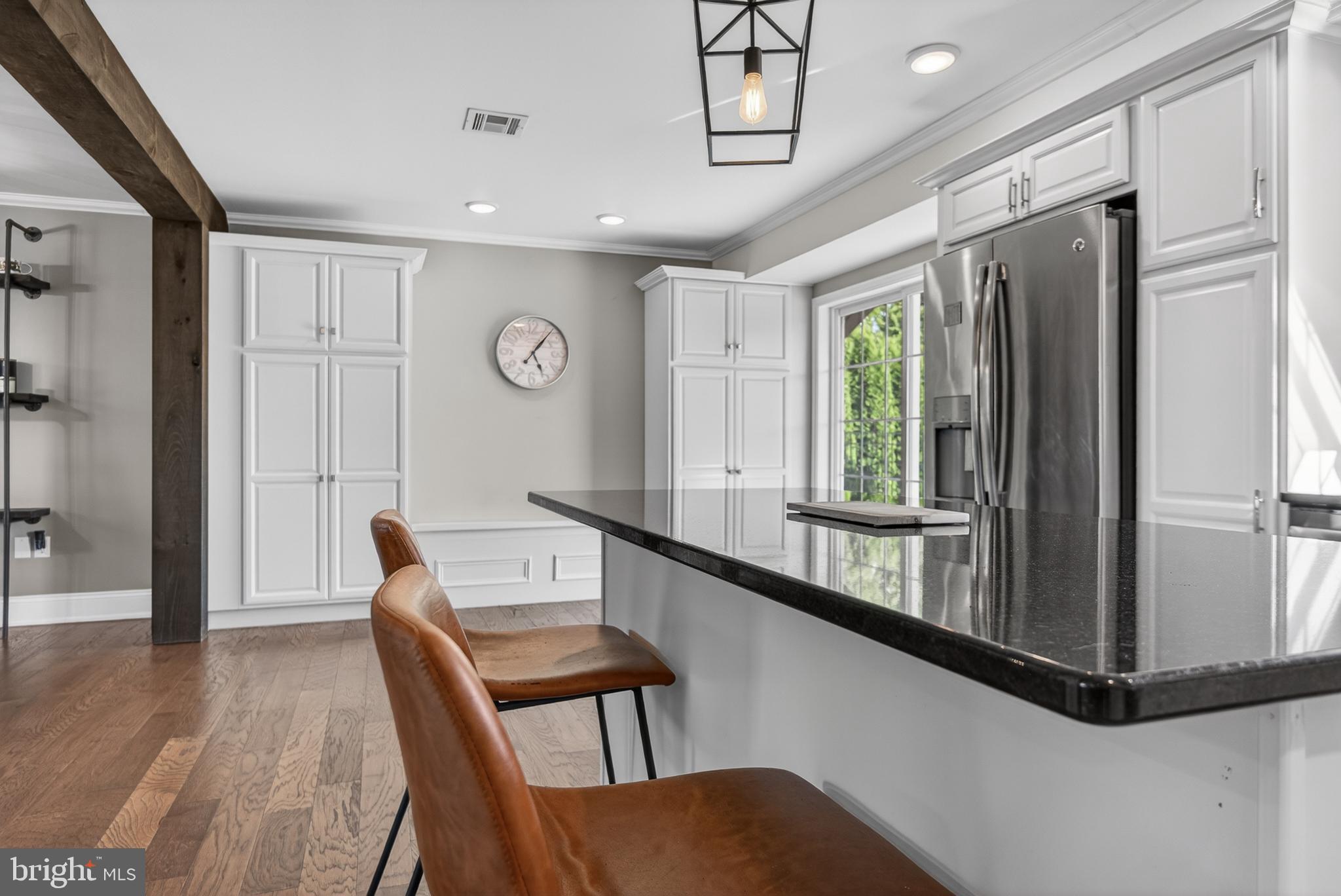 HIGH POINTE VILLAGE - Residential