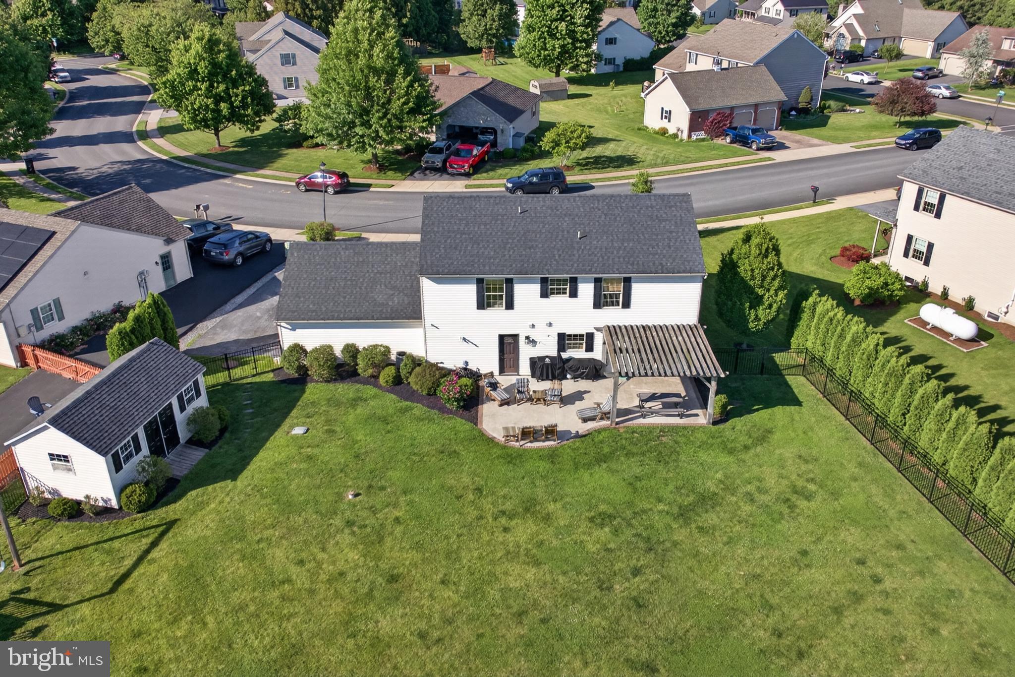 HIGH POINTE VILLAGE - Residential