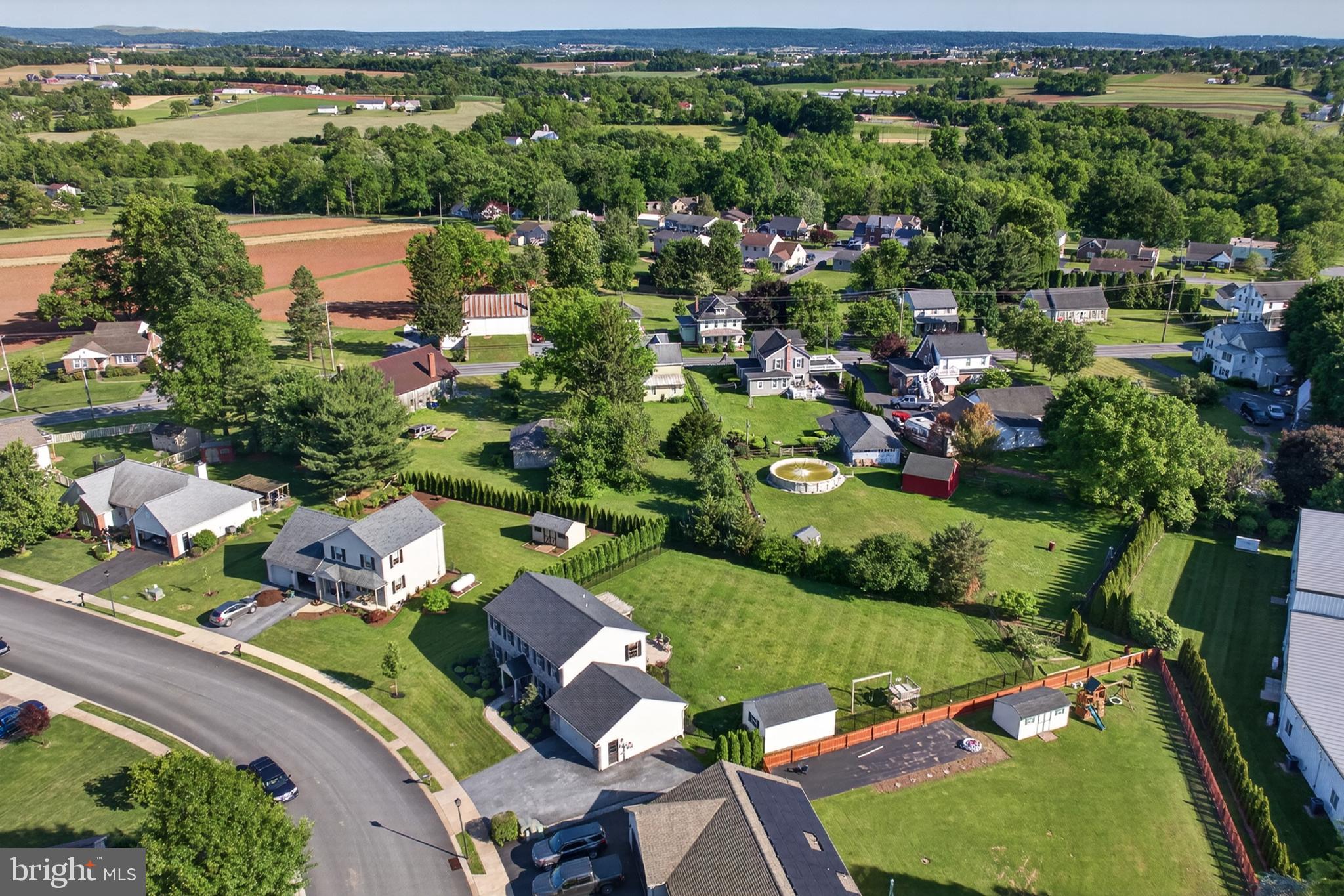 HIGH POINTE VILLAGE - Residential