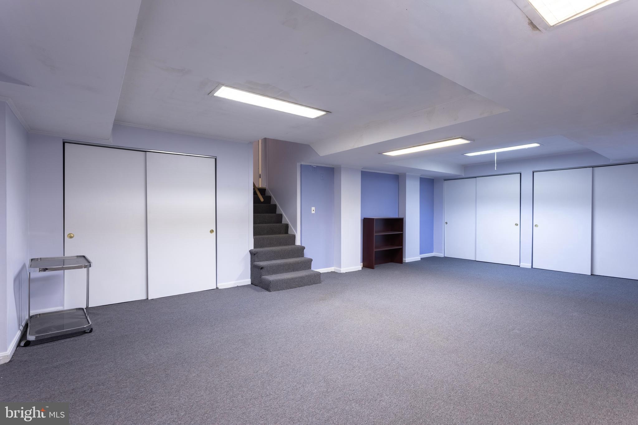 DUMBARTON - Residential