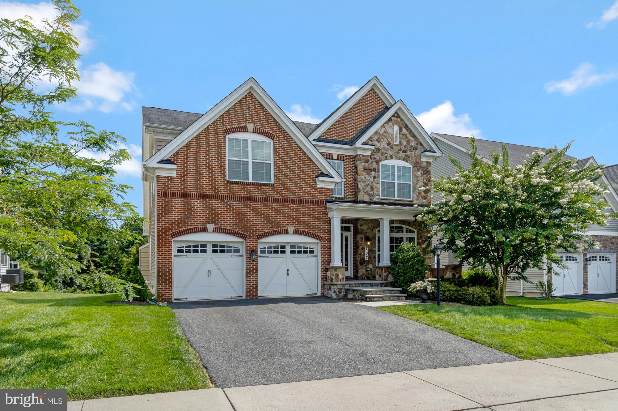 LAUREL RIDGE - Residential