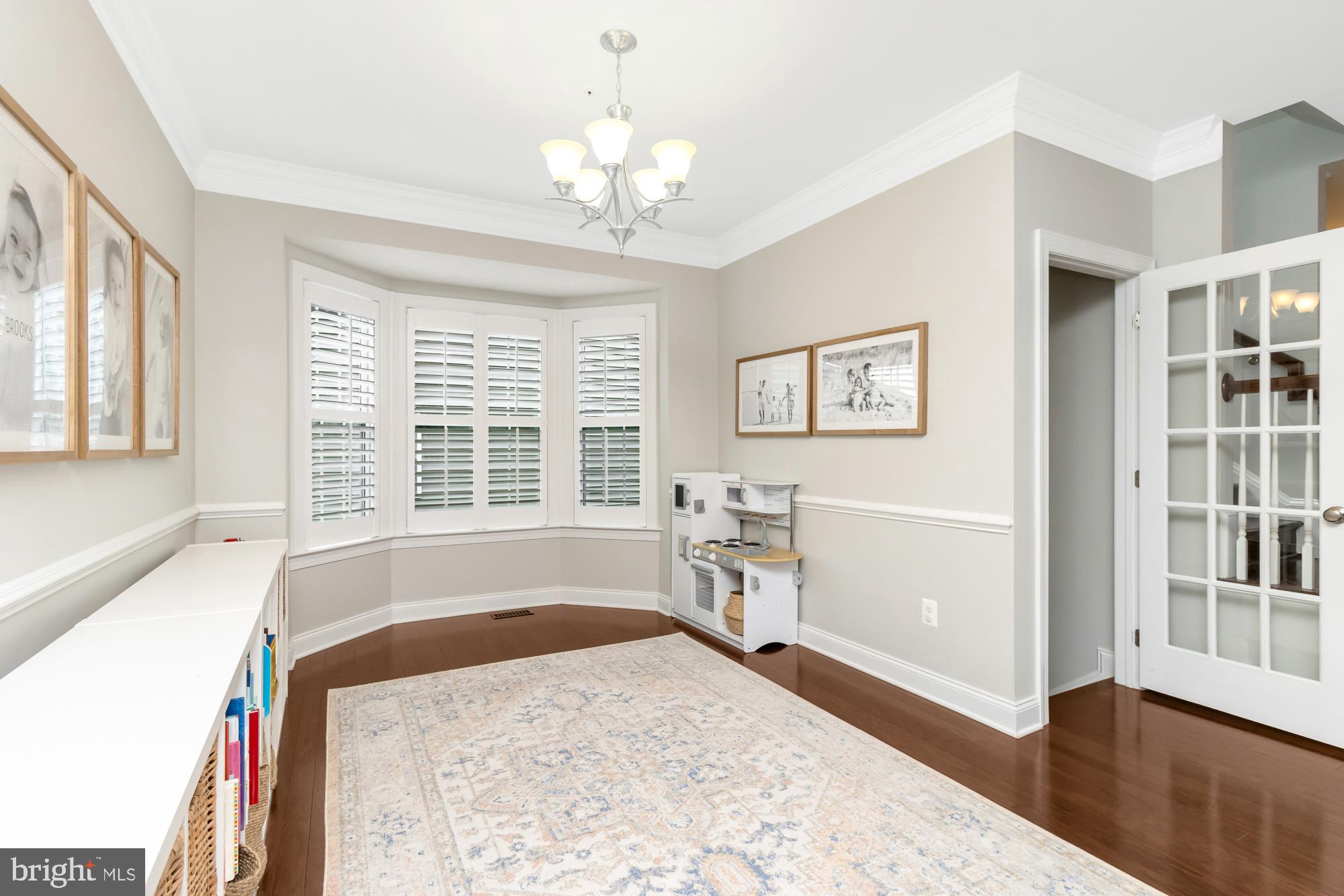 LAUREL RIDGE - Residential