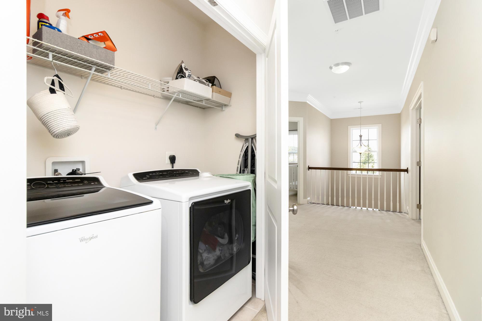 LAUREL RIDGE - Residential