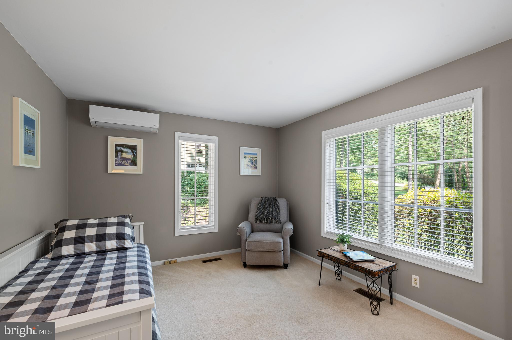 WEST WAYNE - Residential