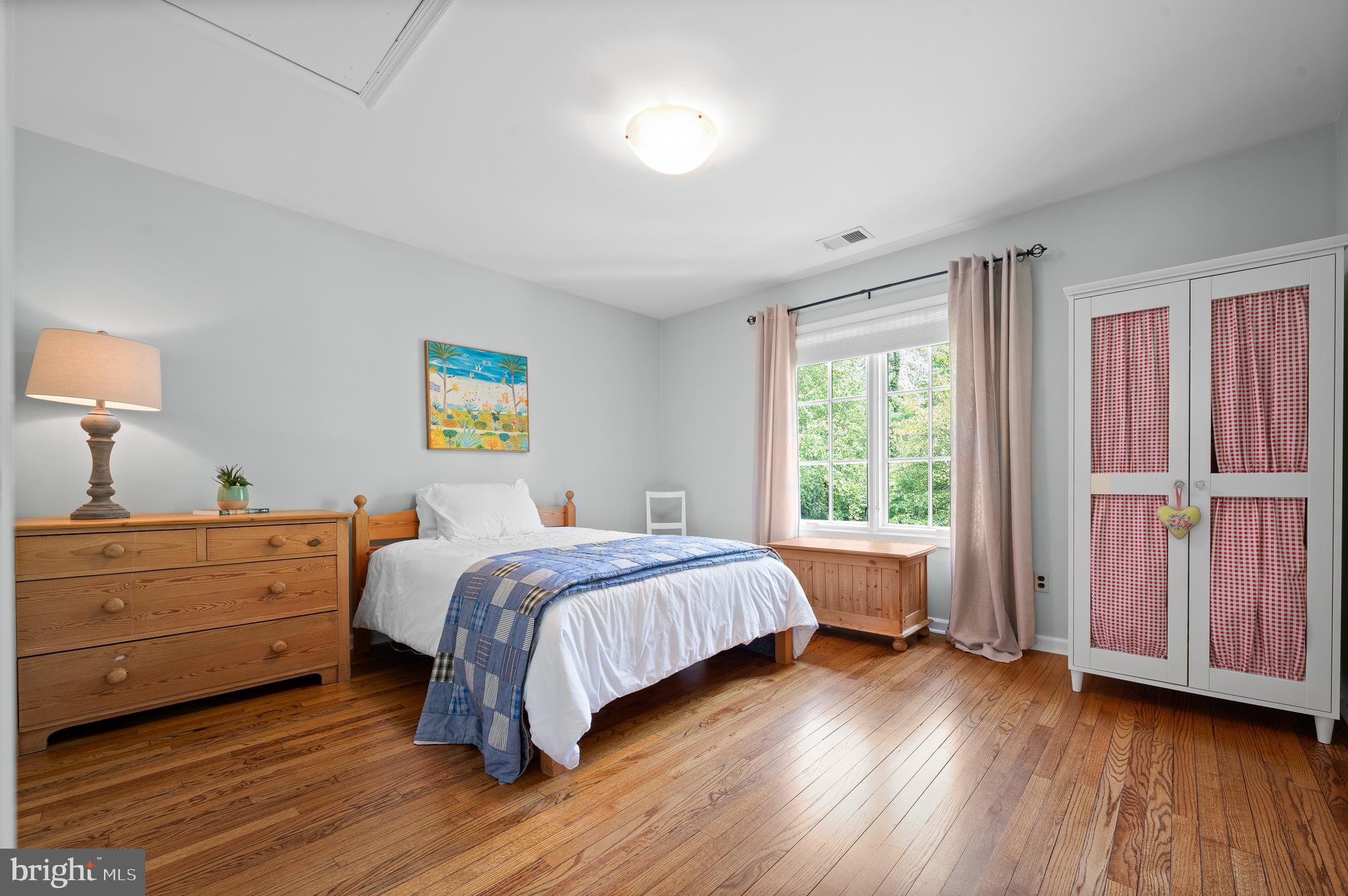 WEST WAYNE - Residential