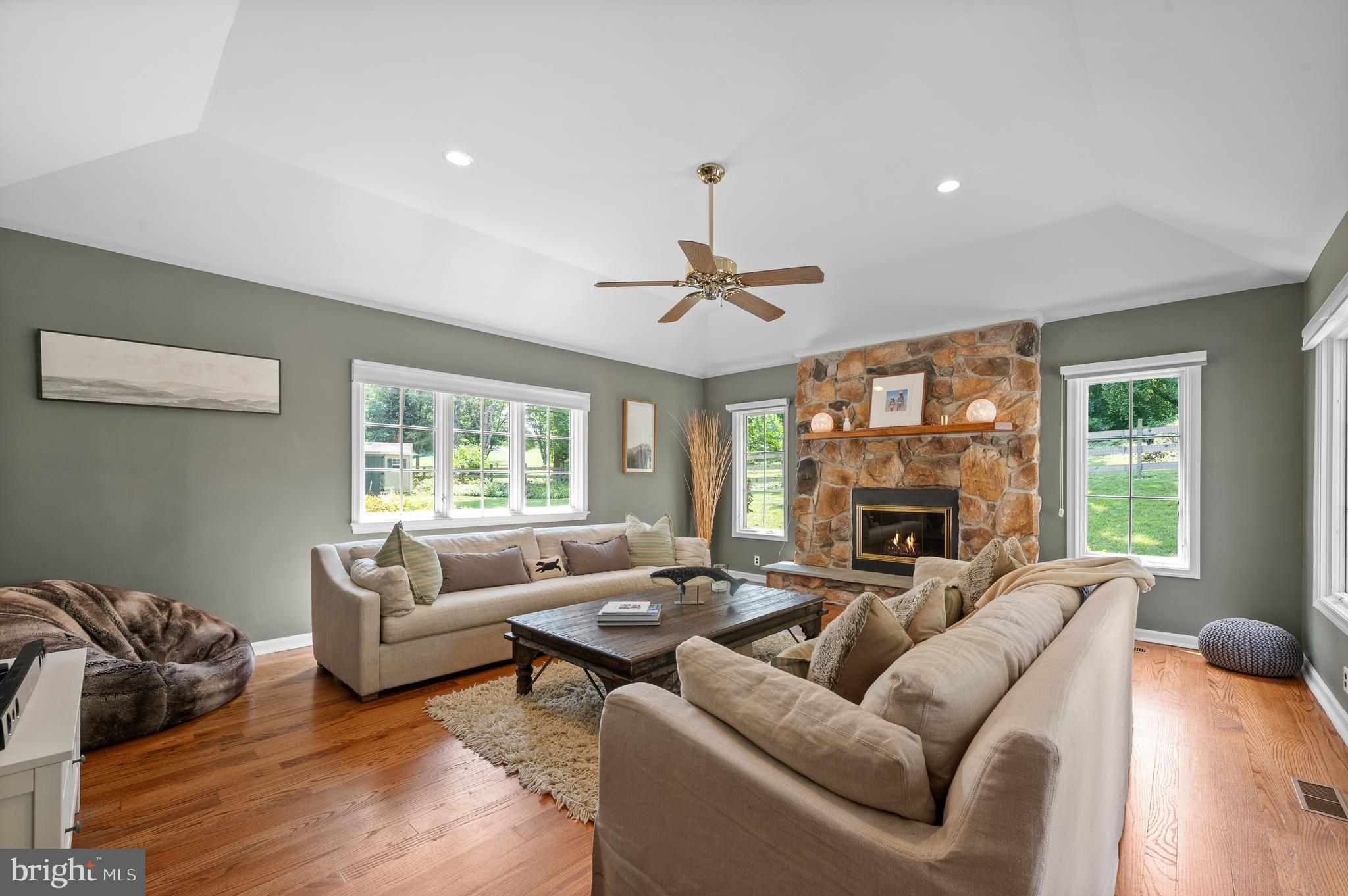 WEST WAYNE - Residential
