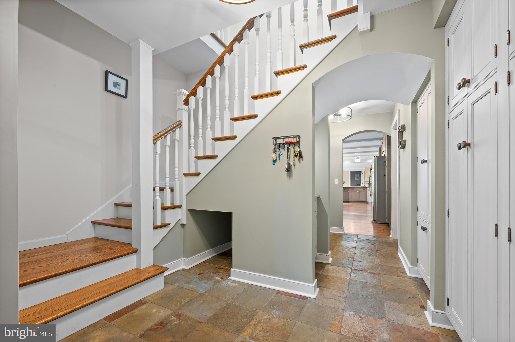WEST WAYNE - Residential