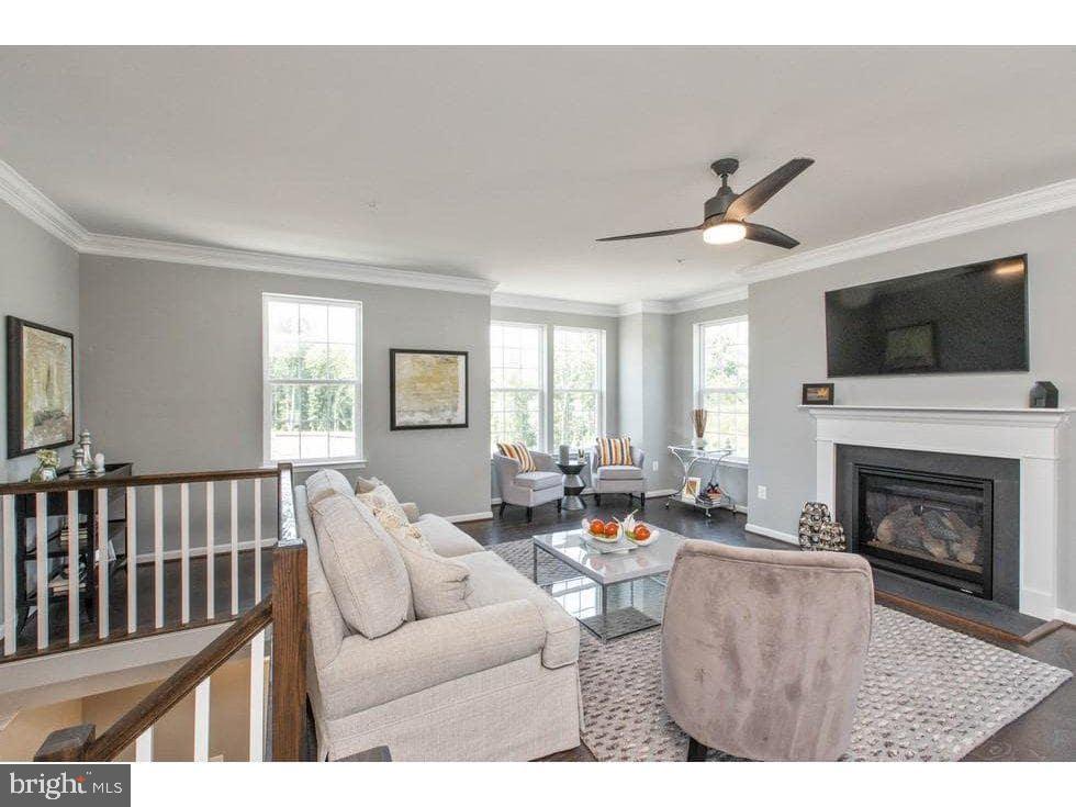 STEEPLECHASE - Residential