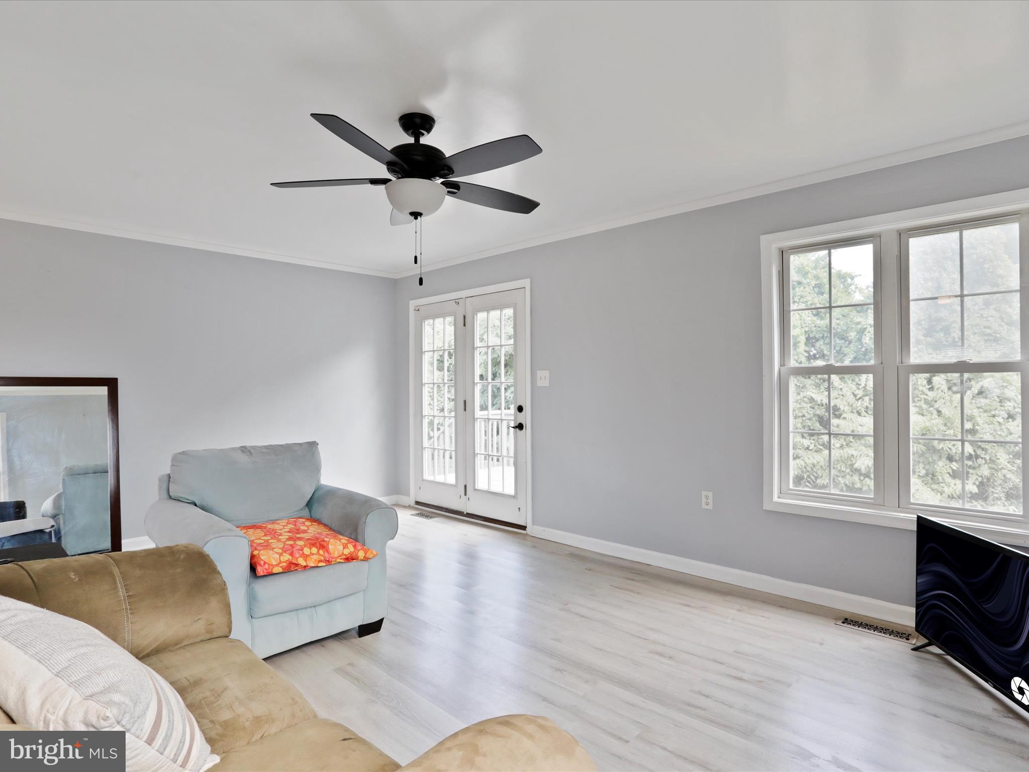 BRIAR RUN - Residential