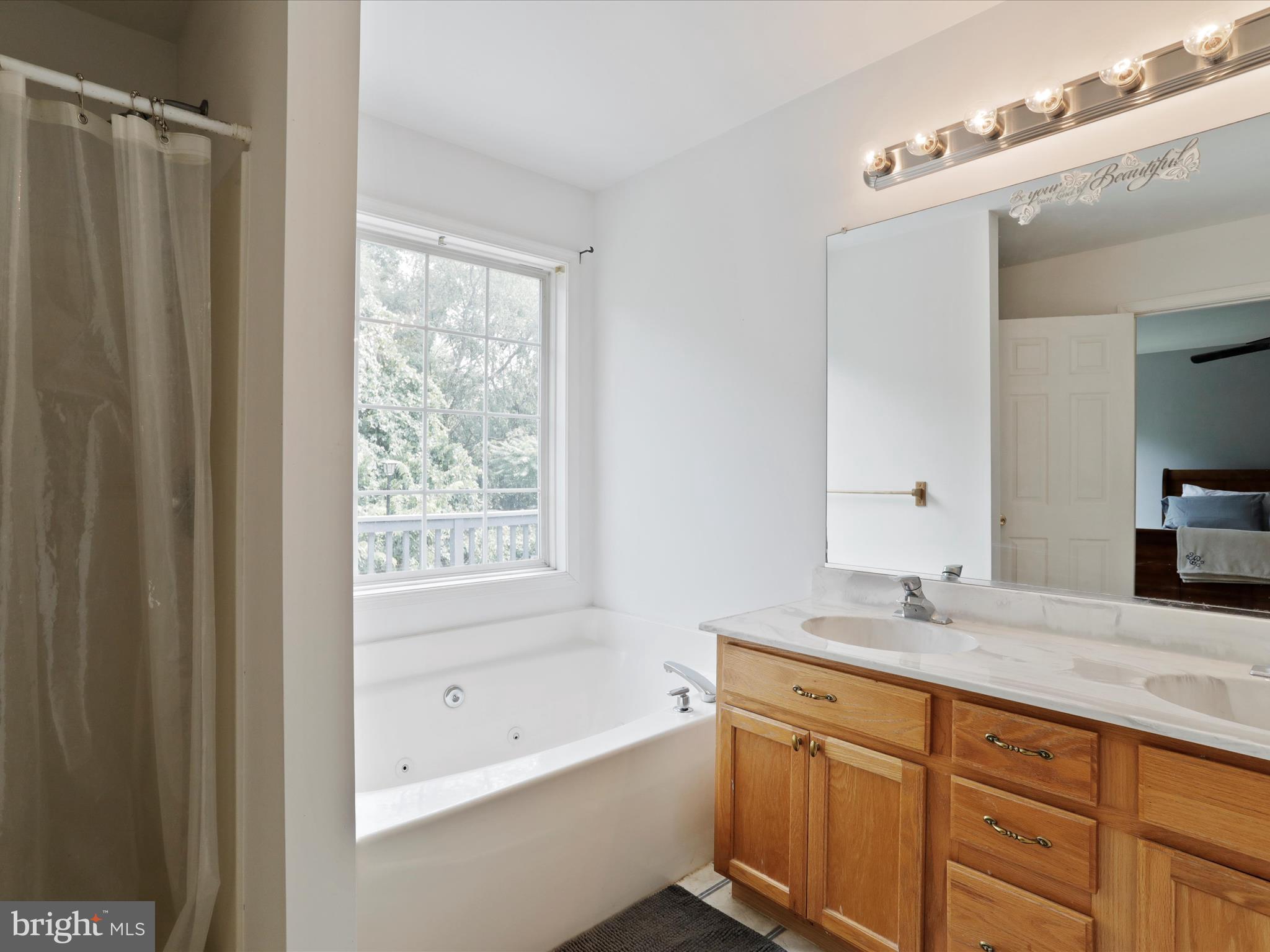 BRIAR RUN - Residential