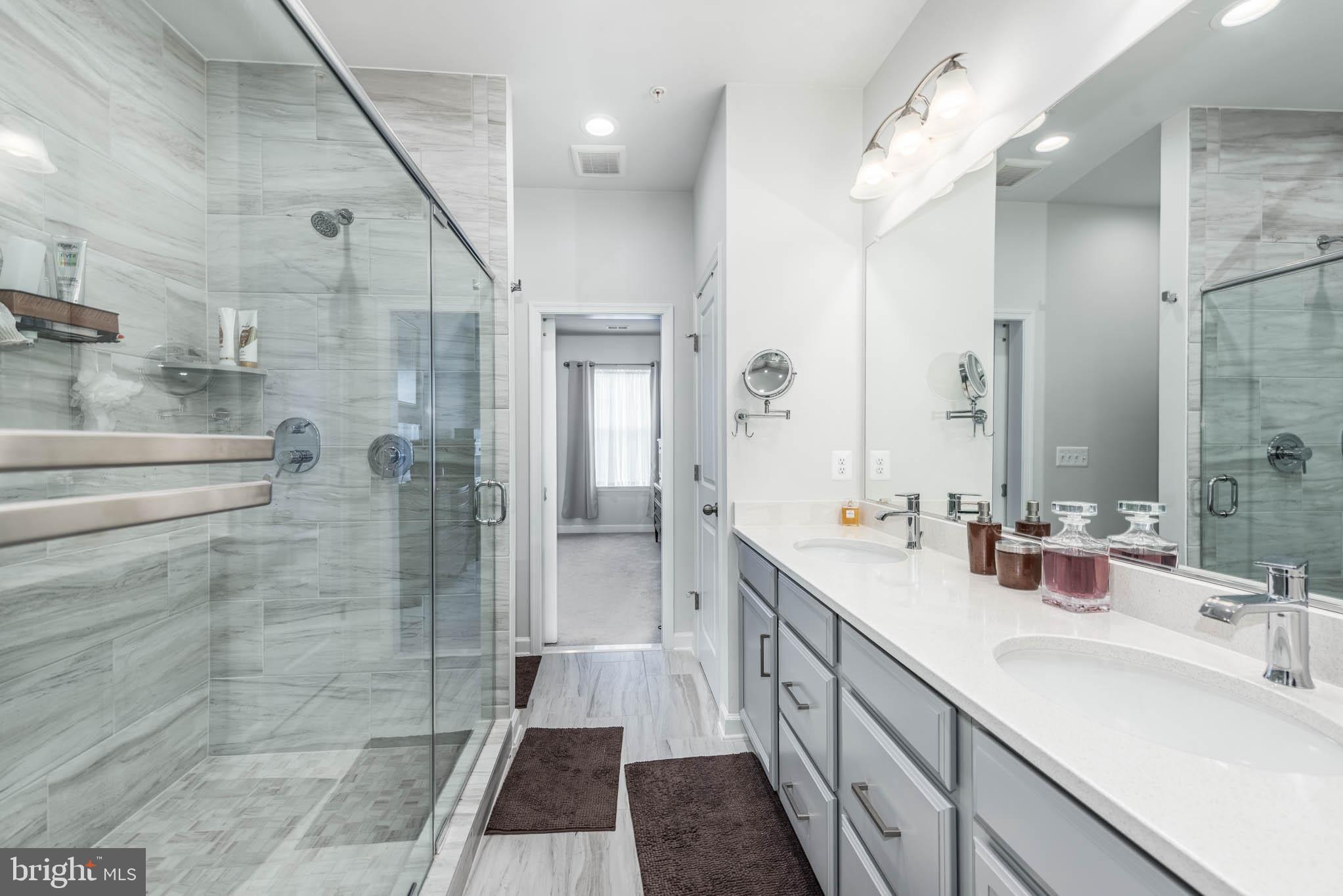 POTOMAC OVERLOOK AT NATIONAL HARBOR - Residential