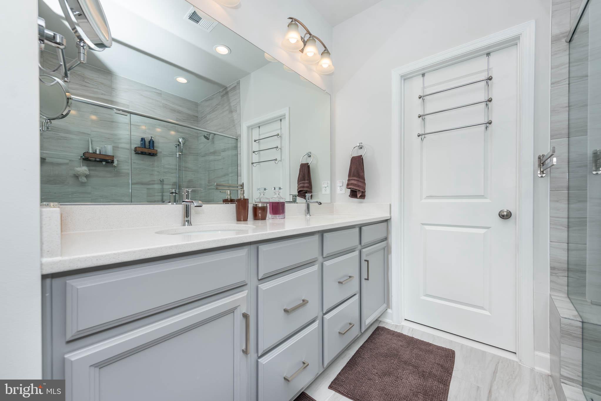 POTOMAC OVERLOOK AT NATIONAL HARBOR - Residential