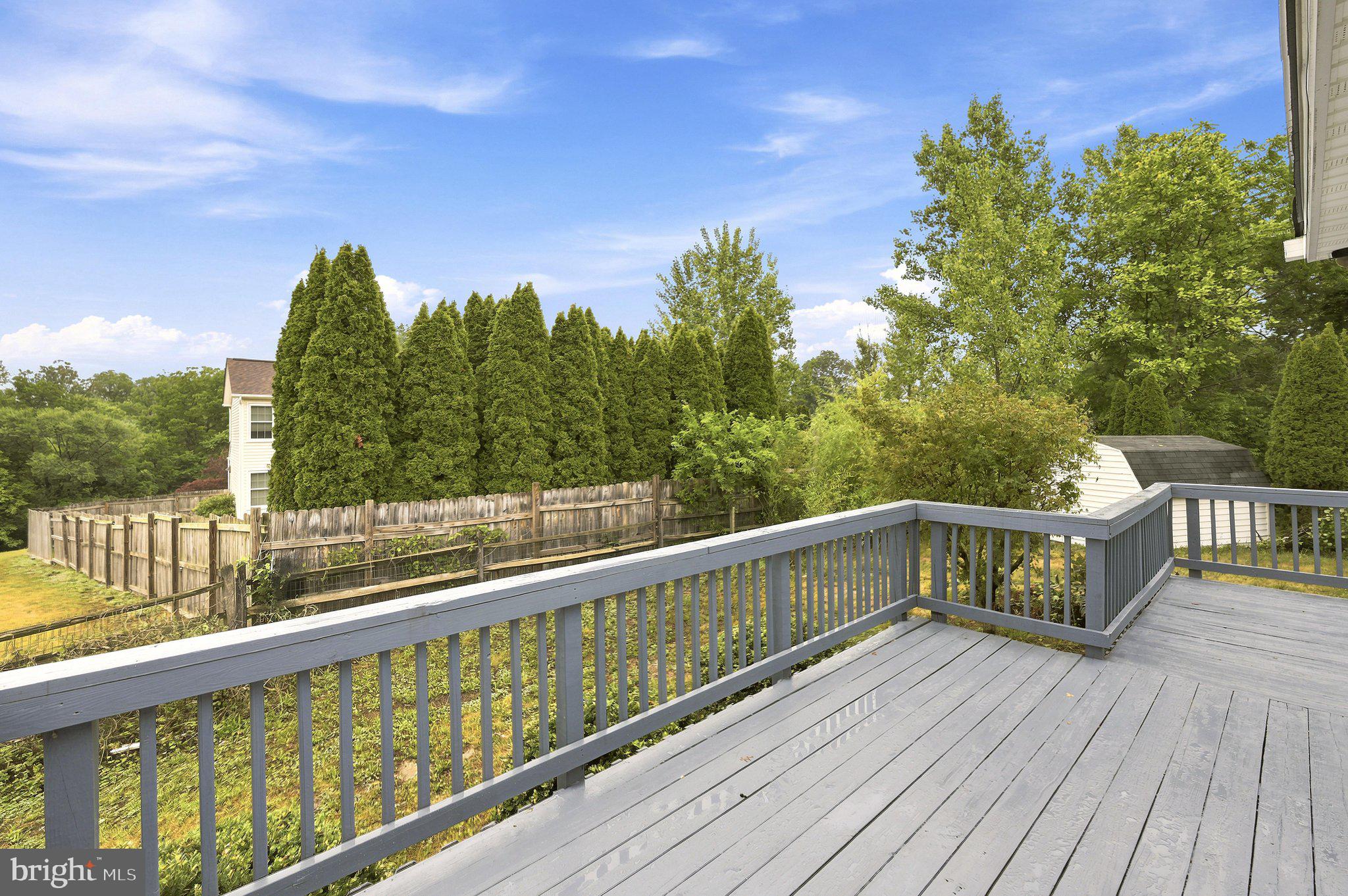 DOUGLAS OAKS - Residential