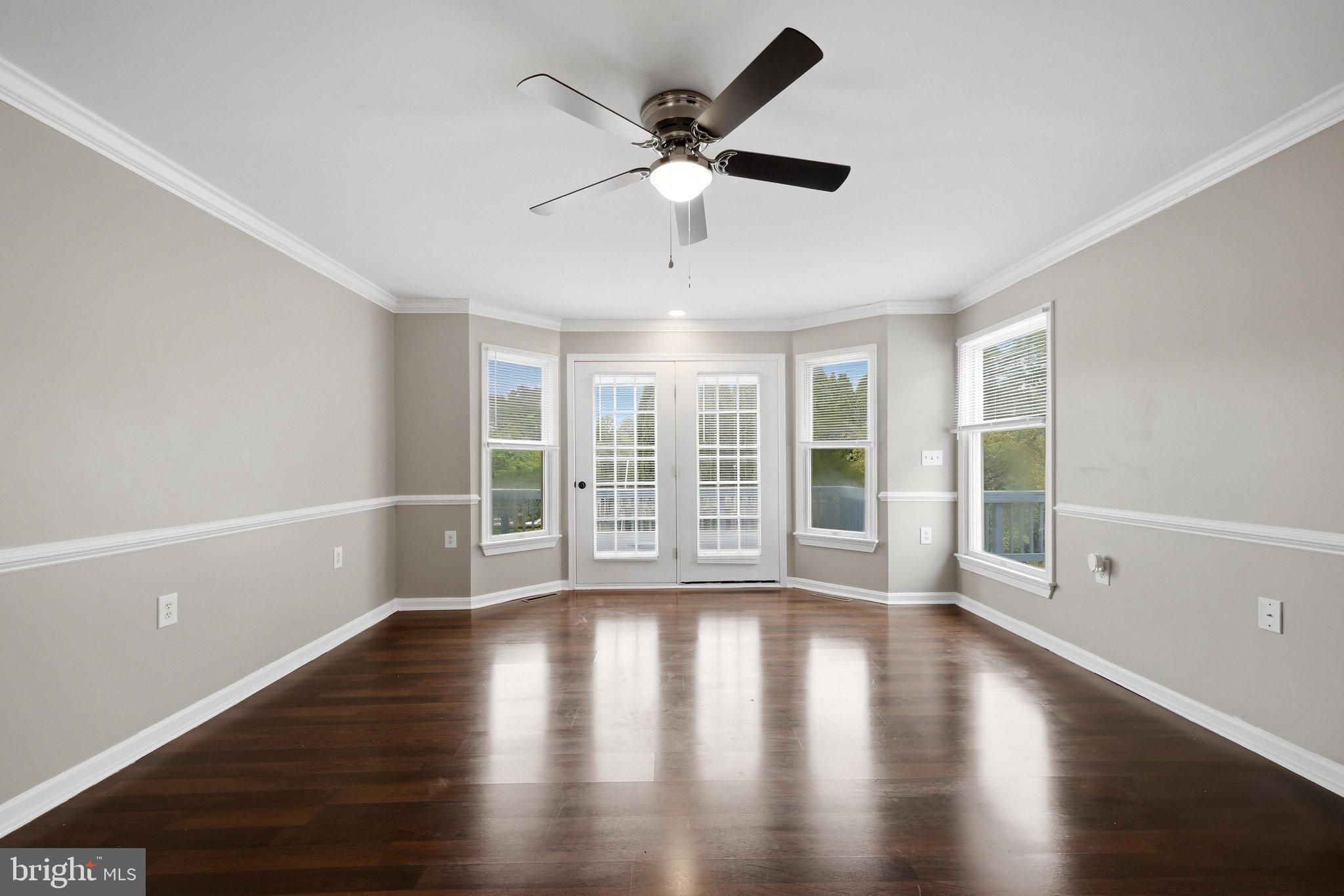 DOUGLAS OAKS - Residential