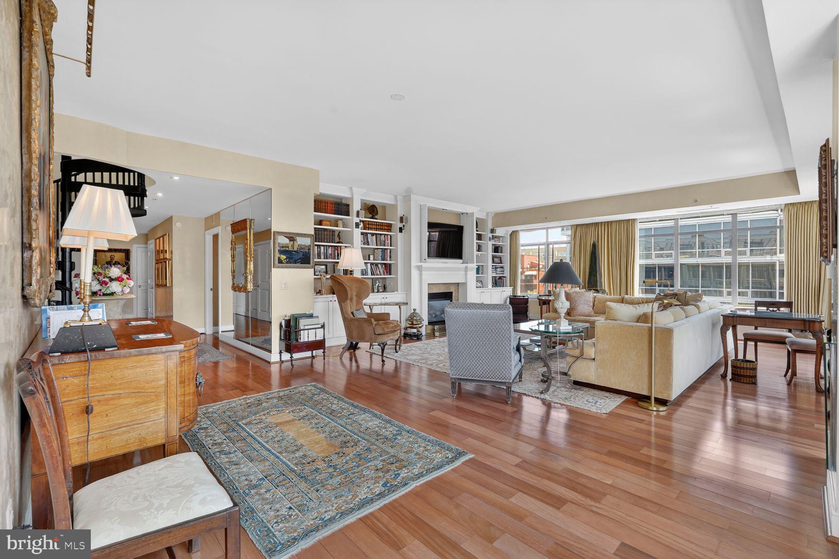 WEST END - Residential