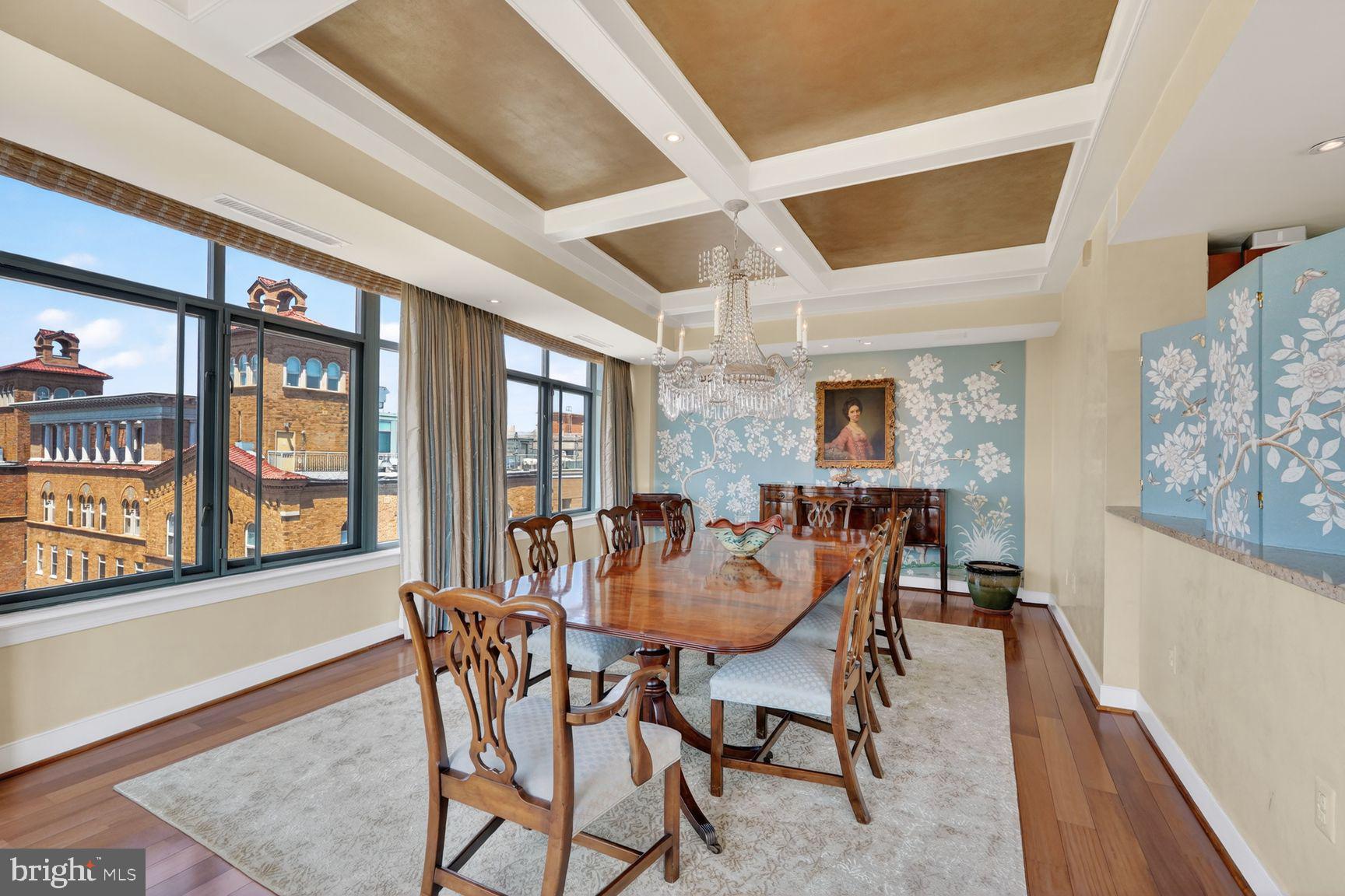 WEST END - Residential