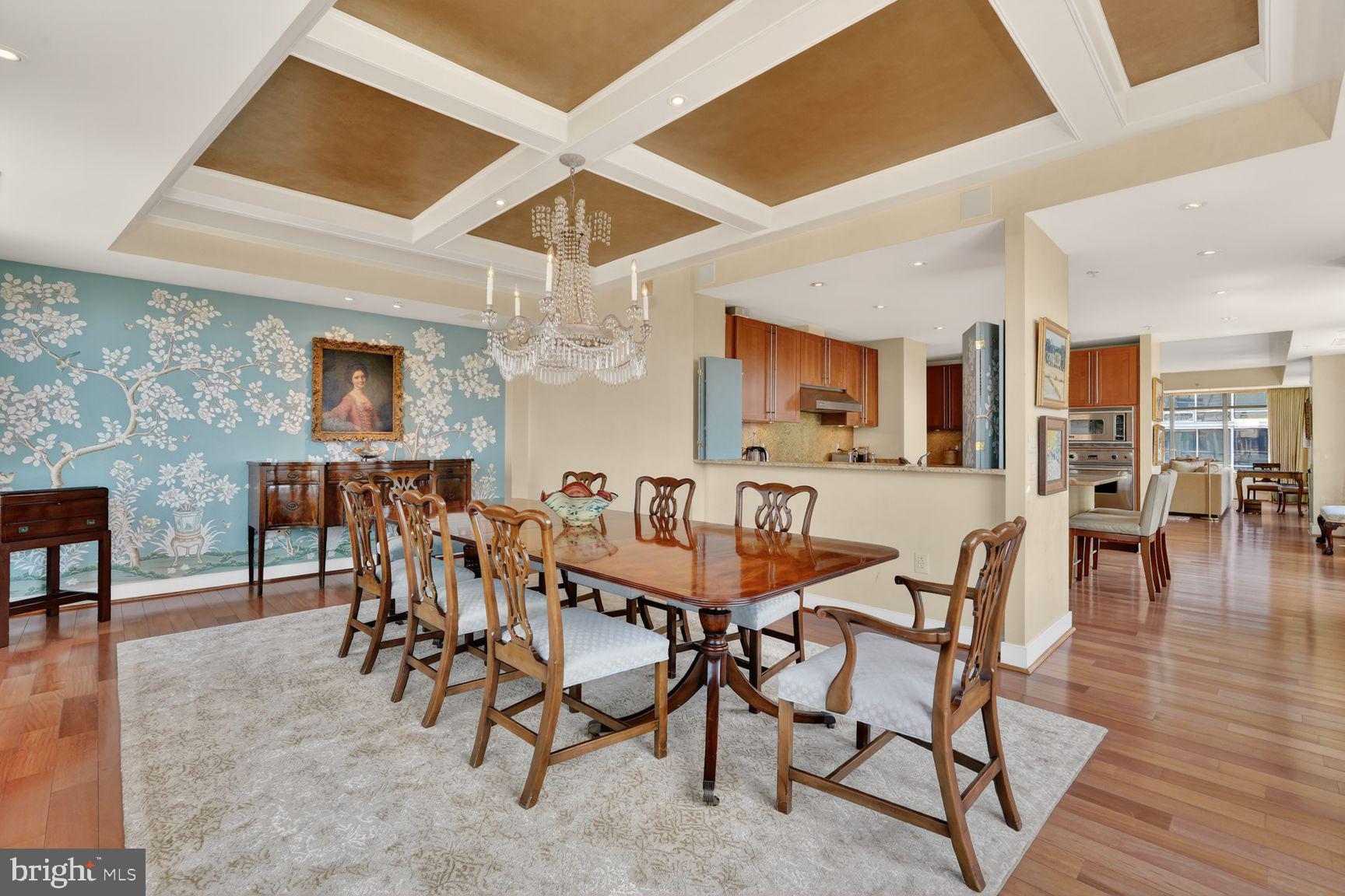 WEST END - Residential