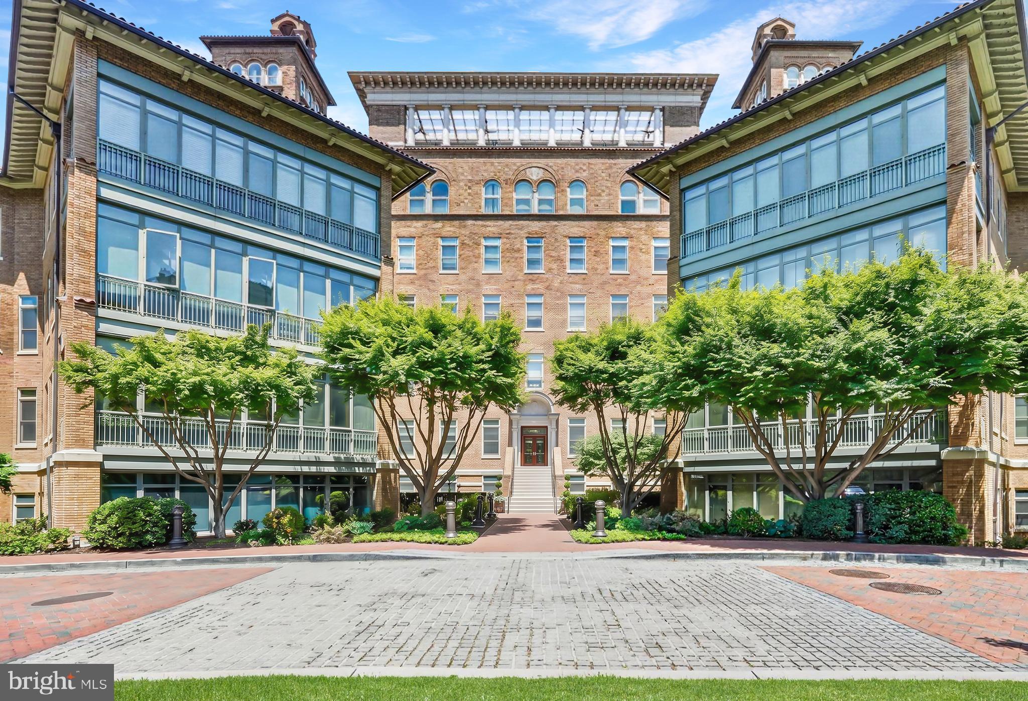 WEST END - Residential