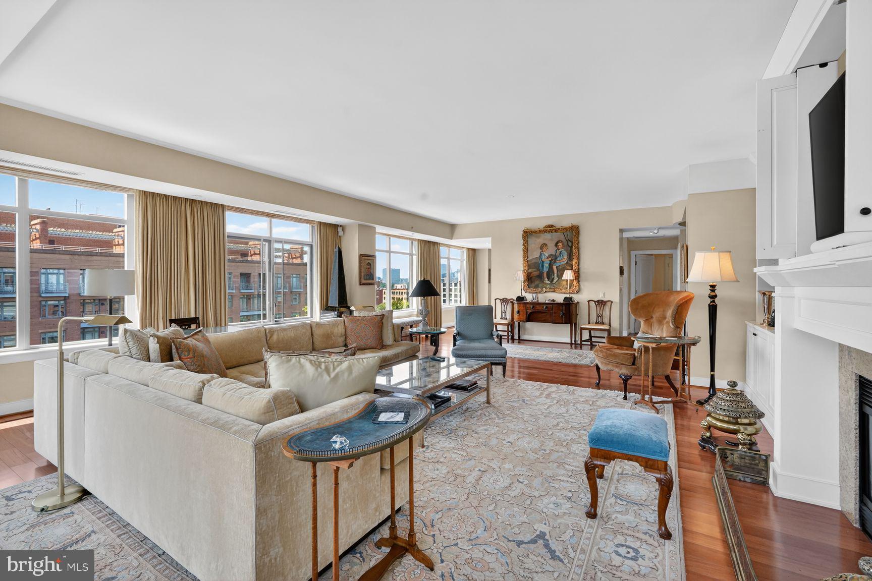 WEST END - Residential