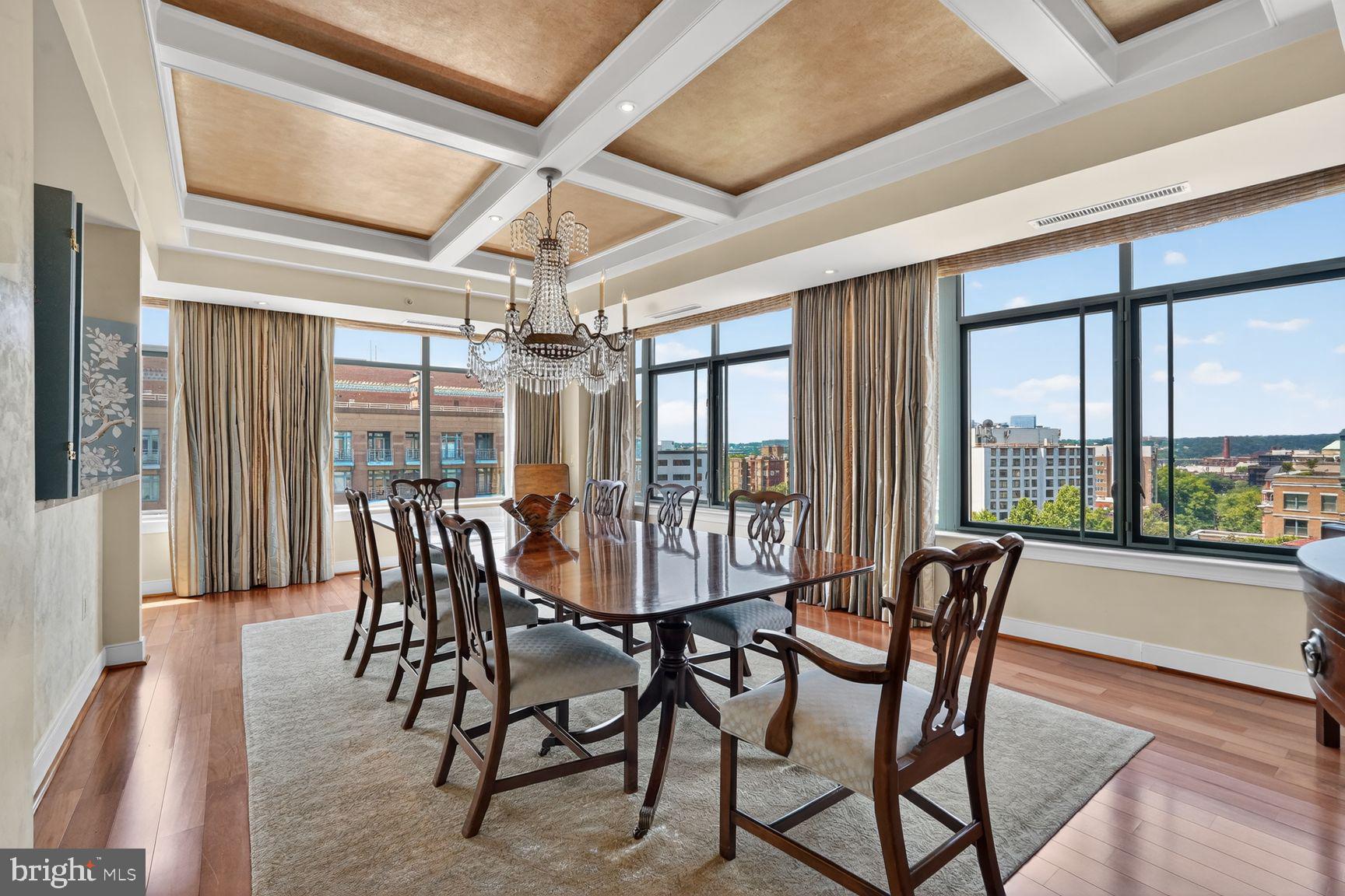 WEST END - Residential