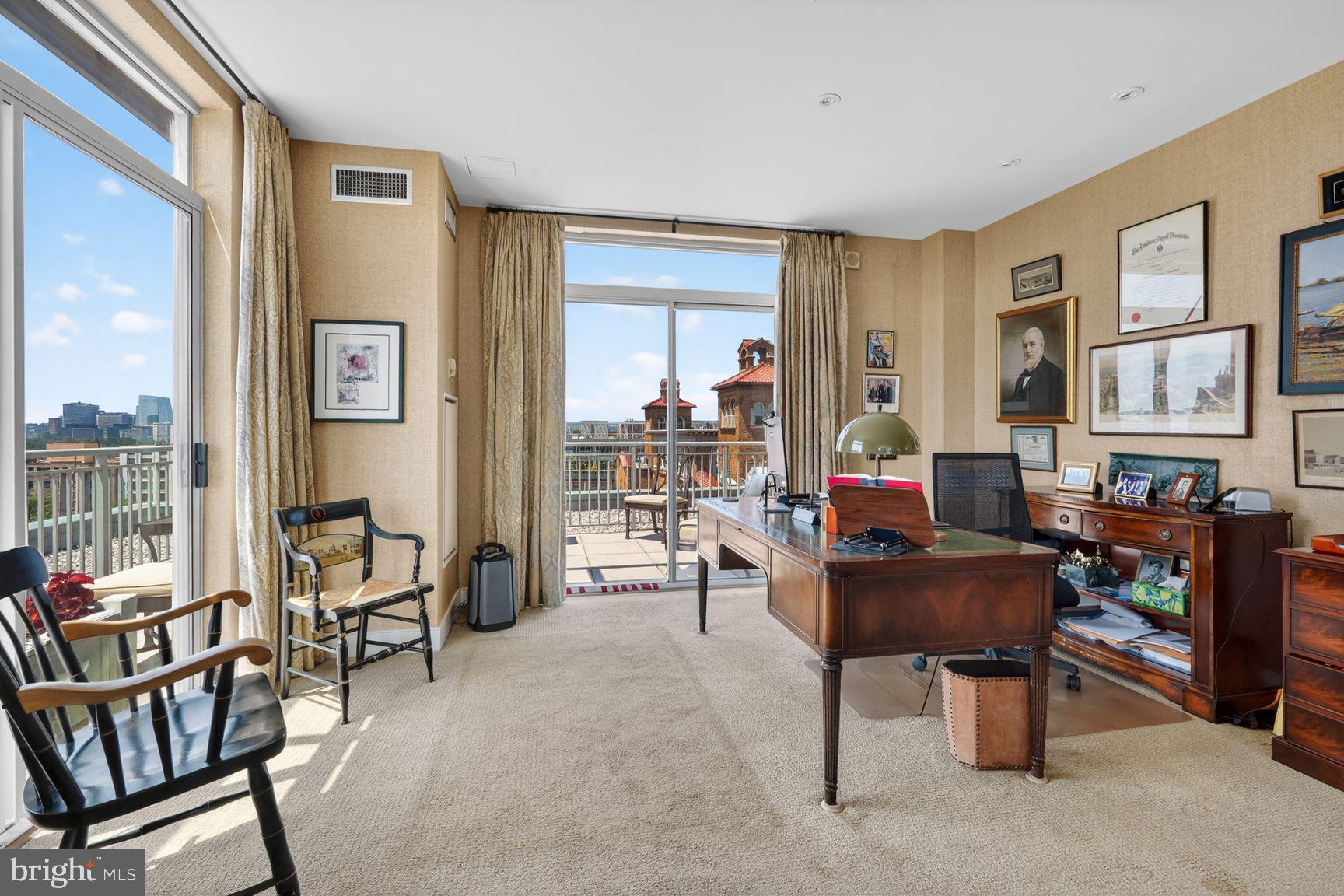 WEST END - Residential