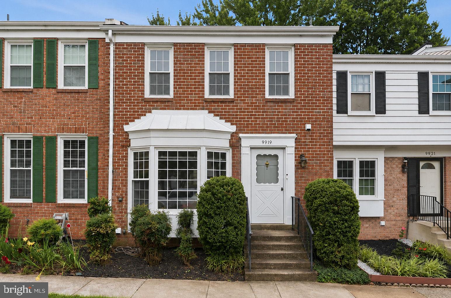 JUST LISTED! Beautifully refreshed and ideally located, this 3-level townhome offers approximately 2,000 square feet of thoughtfully designed living space with 3 bedrooms and 3.5 baths in the heart of Vienna. Freshly painted with new carpeting and updated lighting throughout, the home welcomes with bright, inviting interiors and a comfortable floor plan designed for both everyday living and effortless entertaining. Spacious living and dining areas flow seamlessly together, while the upper level features three generously sized bedrooms, including a private primary suite. The finished lower level, complete with a full bath, offers exceptional flexibility as a recreation room, home office, guest suite, or fitness space.  The fully fenced rear yard provides the perfect private retreat or entertaining space.
Lovingly maintained and move-in ready, this residence presents an exceptional opportunity to enjoy all that Vienna has to offer while adding your own vision over time. Ideally positioned just moments from the Vienna/Fairfax-GMU Metro Station, the W&OD Trail, Nottoway Park, and the charming shops, cafés, and restaurants along Maple Avenue, 9919 Longford Court offers an exceptional blend of comfort, convenience, and timeless appeal with easy access to Tysons, Mosaic District, and major commuter routes.