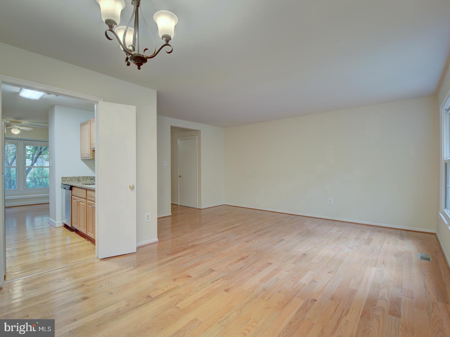 LAKEPOINTE - Residential Lease