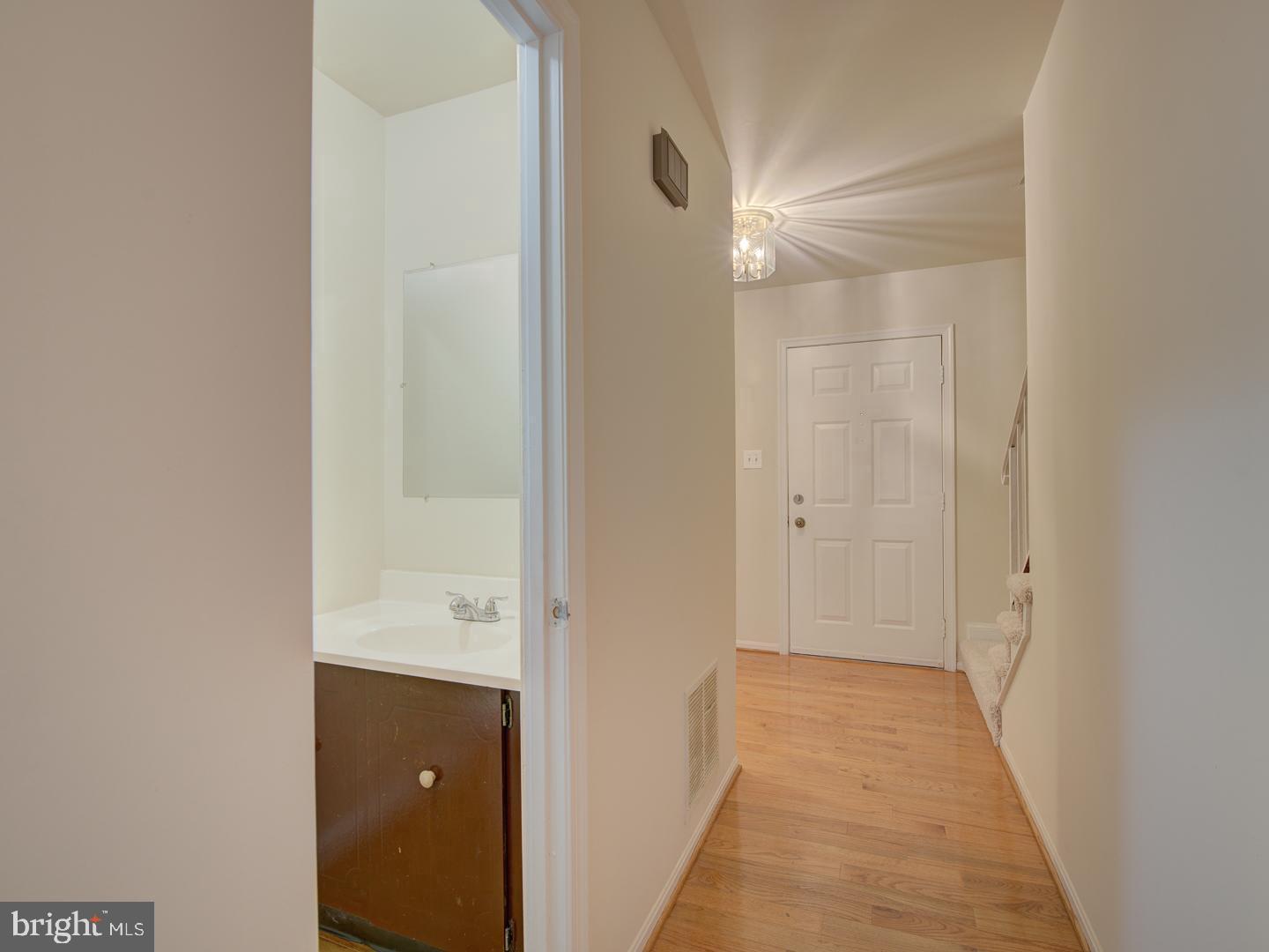 LAKEPOINTE - Residential Lease