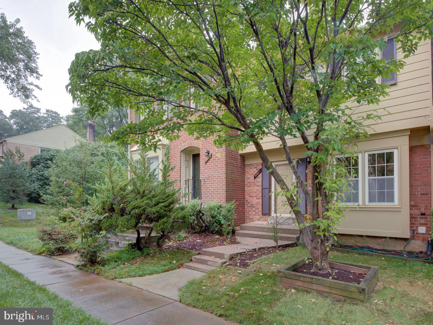 LAKEPOINTE - Residential Lease