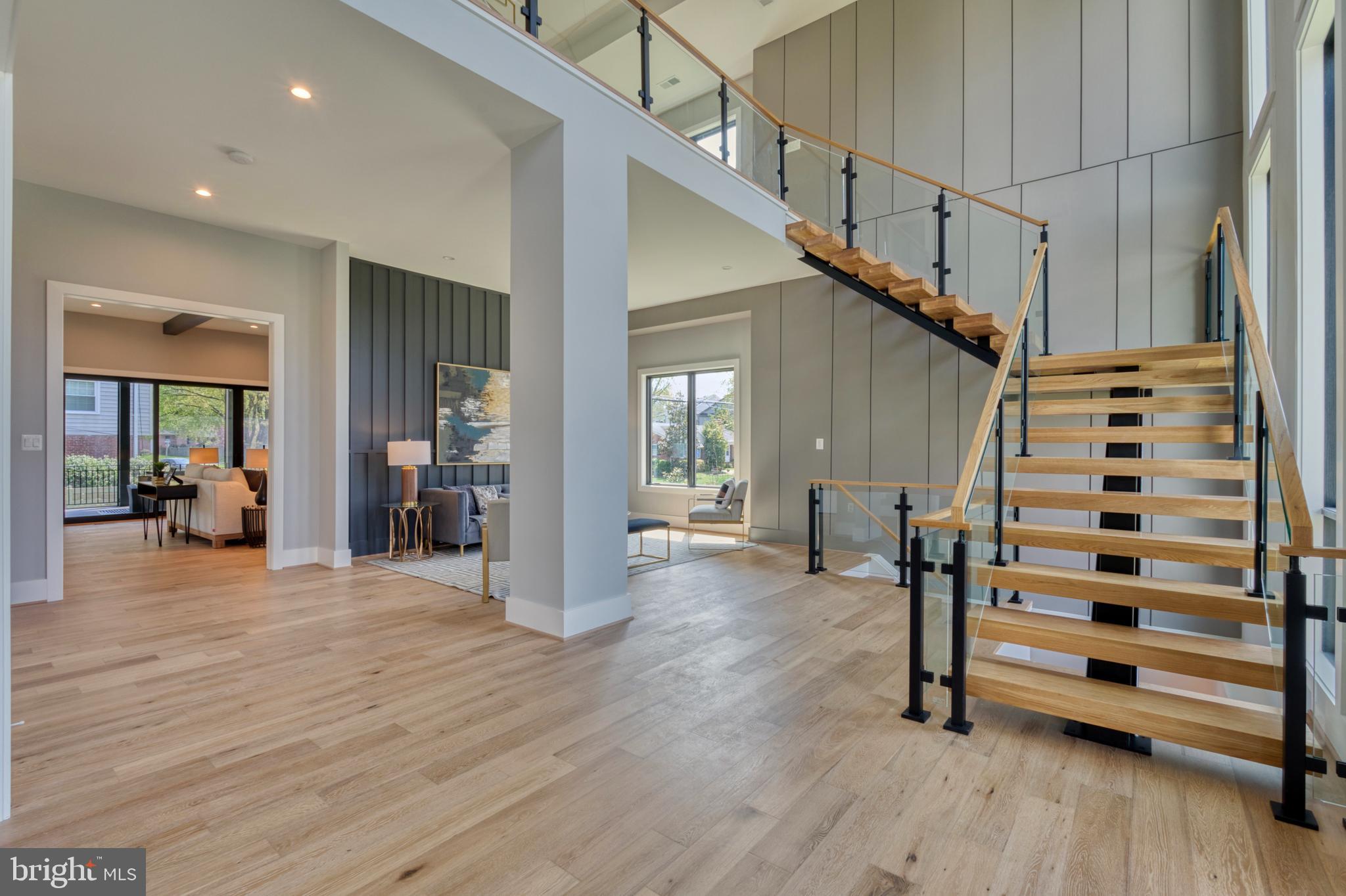 RUCKERS LANGLEY - Residential