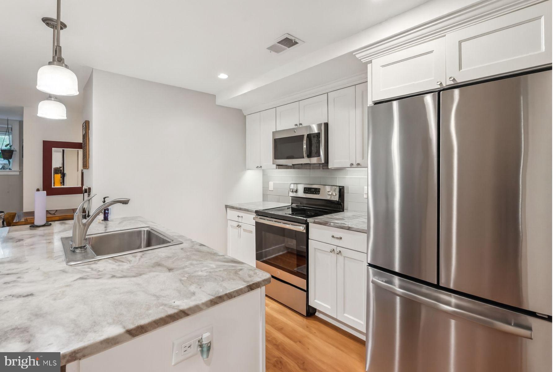 DUPONT CIRCLE - Residential