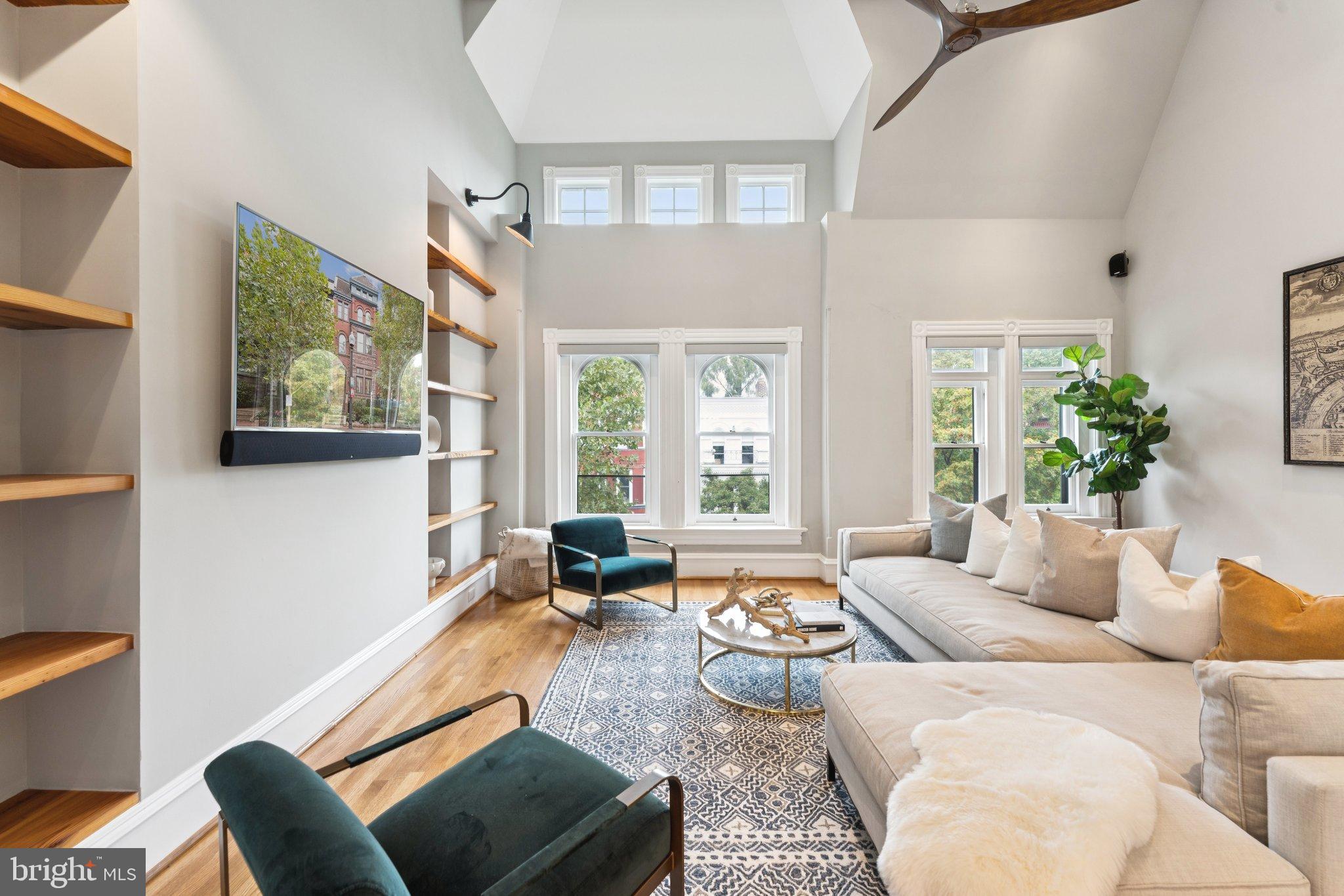 DUPONT CIRCLE - Residential