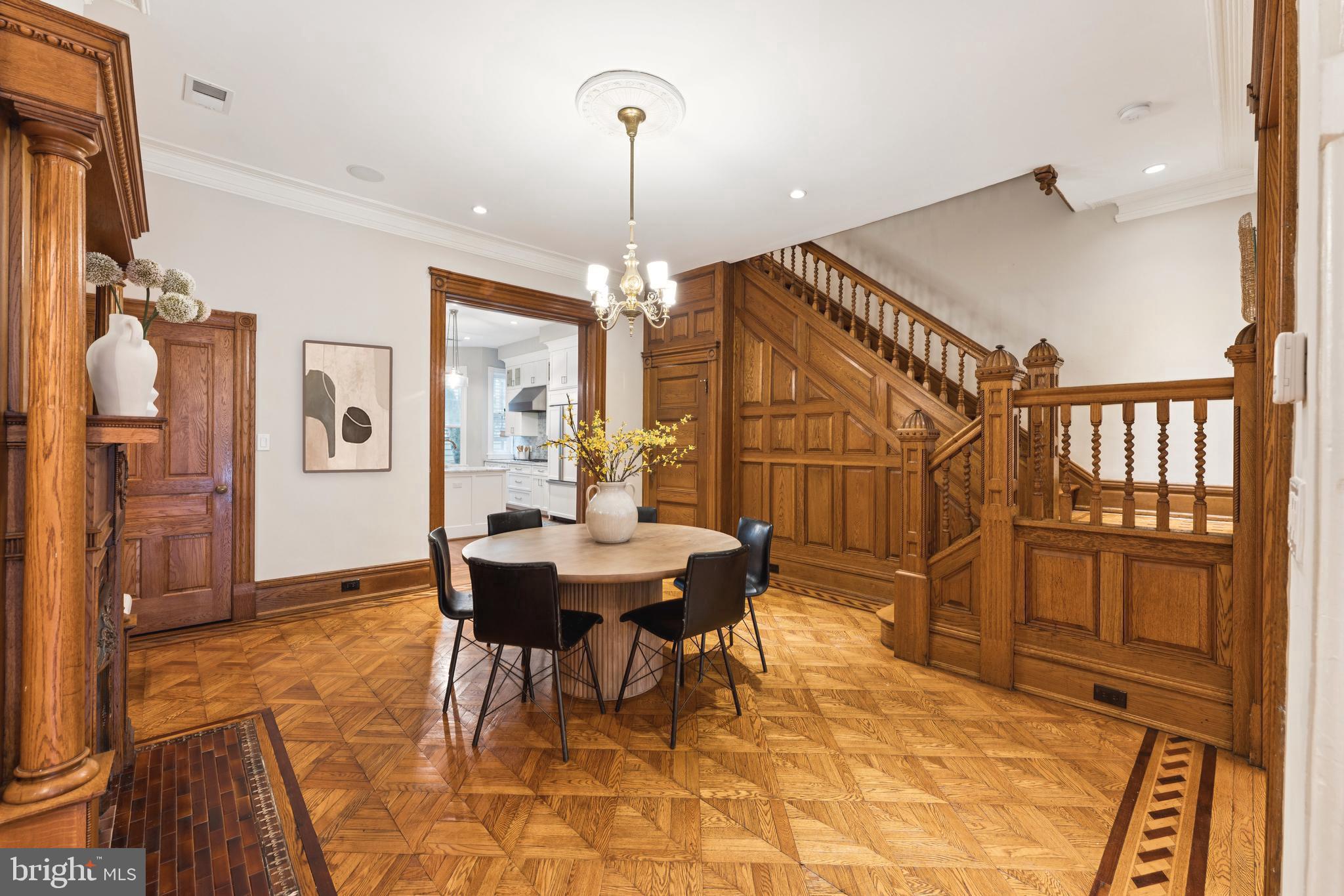 DUPONT CIRCLE - Residential