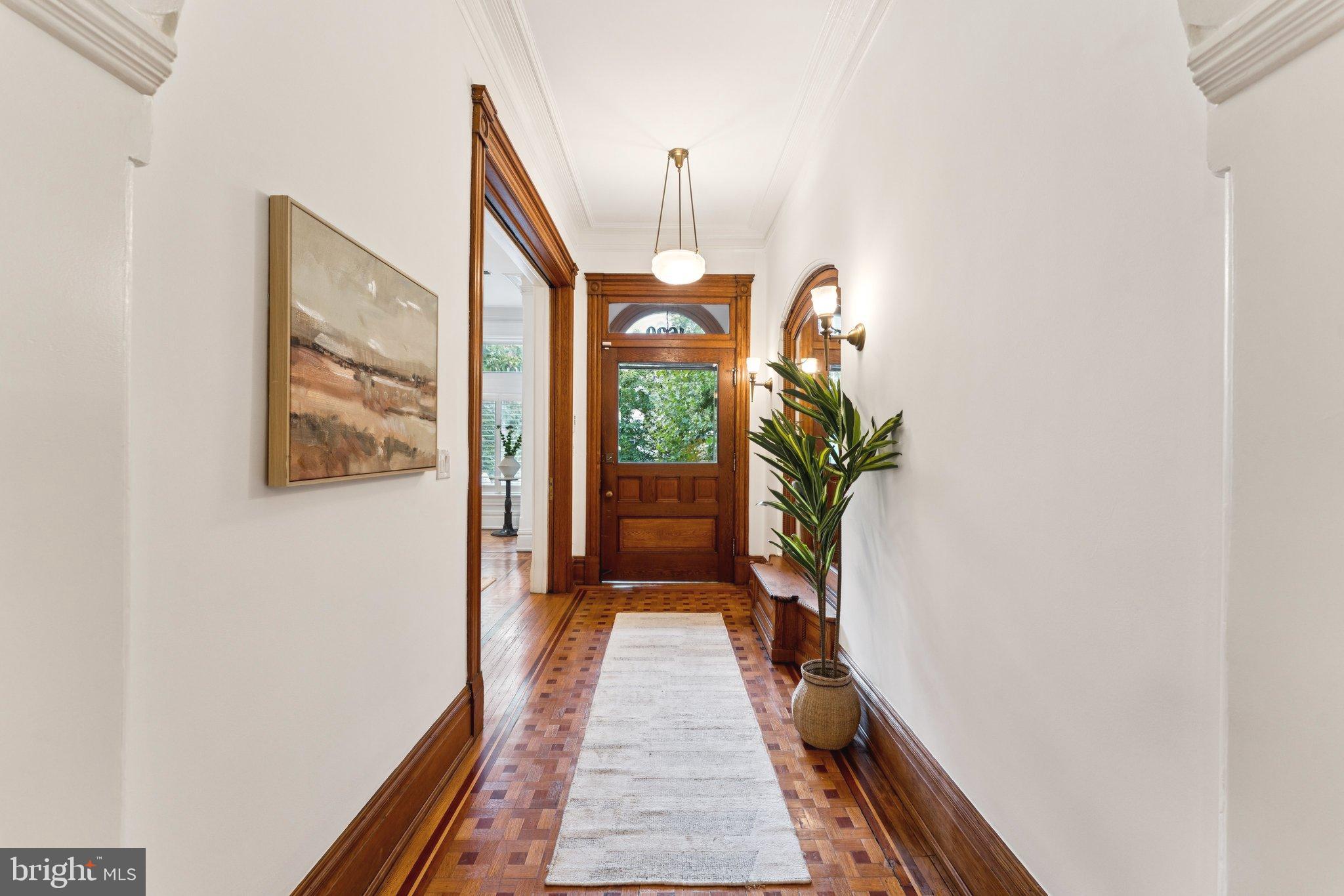 DUPONT CIRCLE - Residential