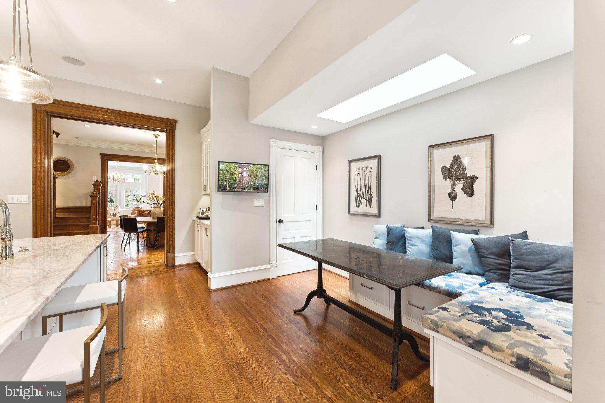 DUPONT CIRCLE - Residential