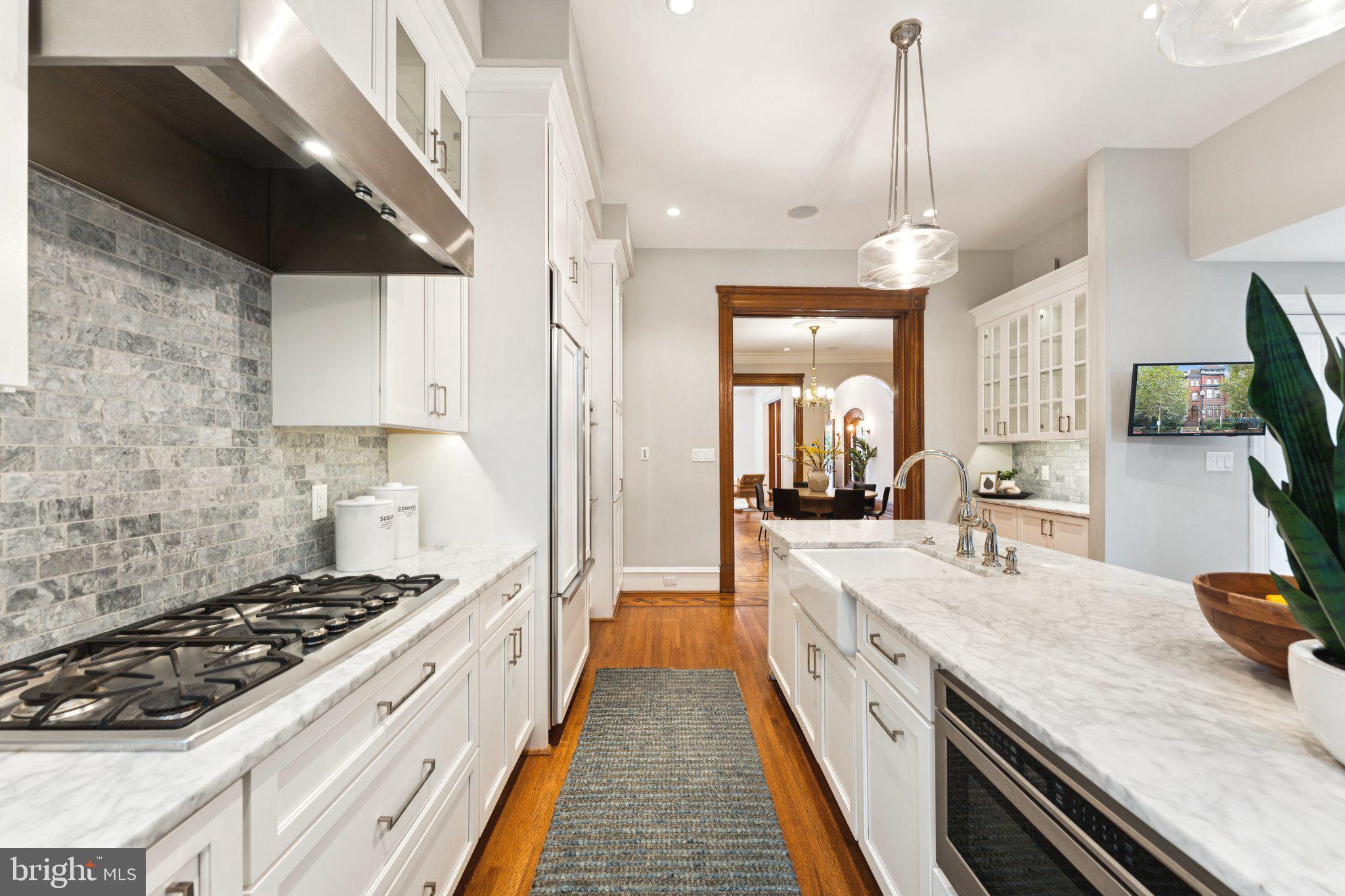 DUPONT CIRCLE - Residential