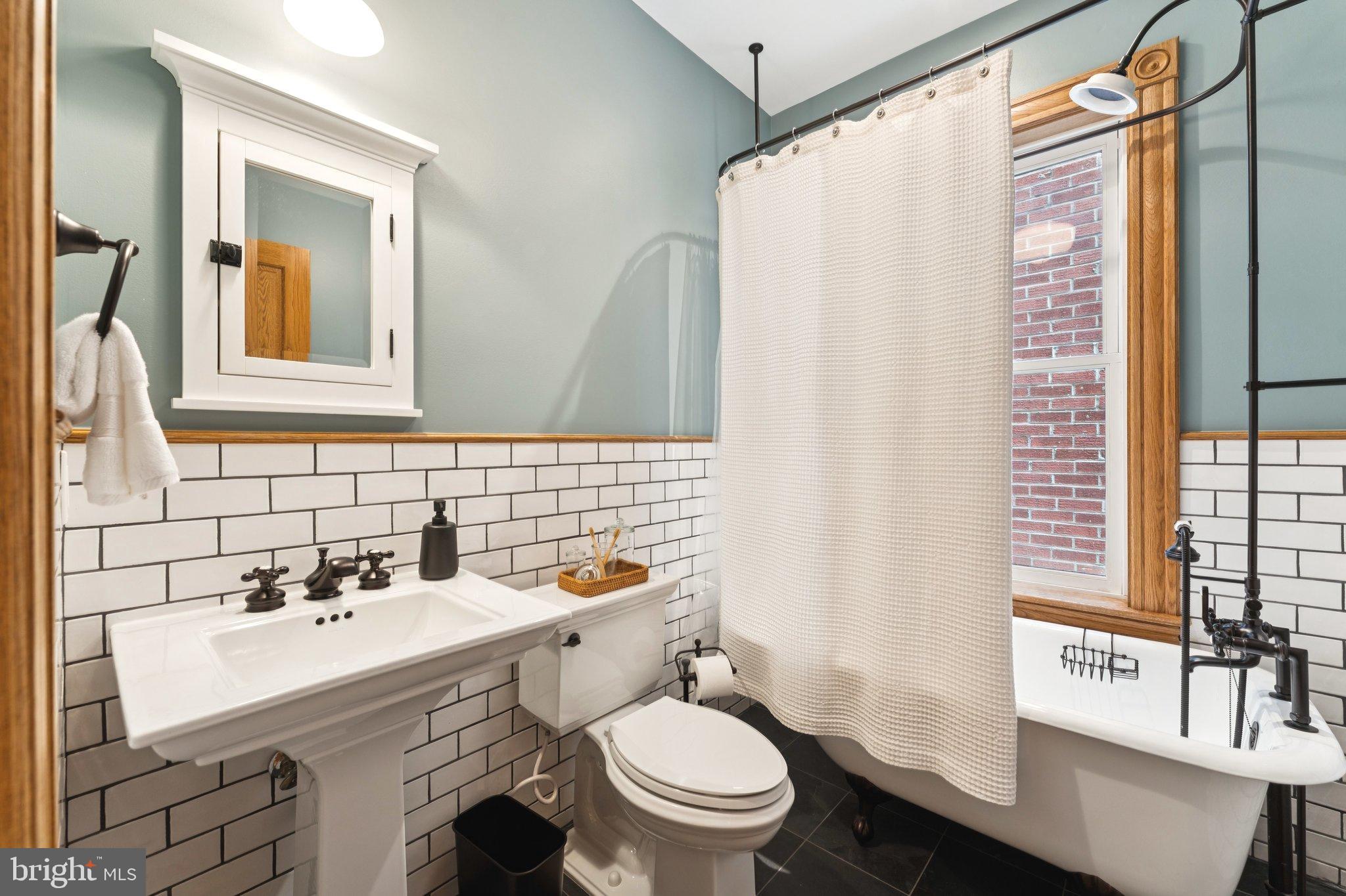 DUPONT CIRCLE - Residential
