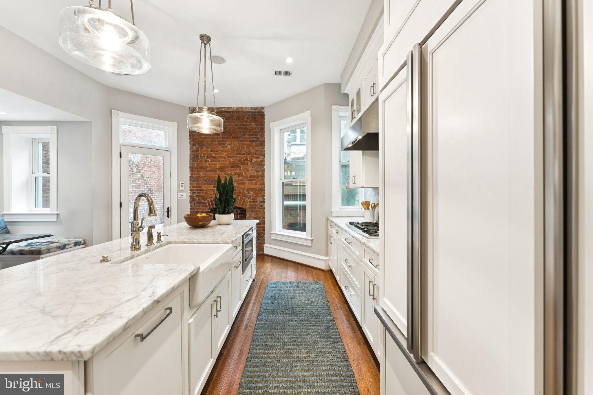 DUPONT CIRCLE - Residential