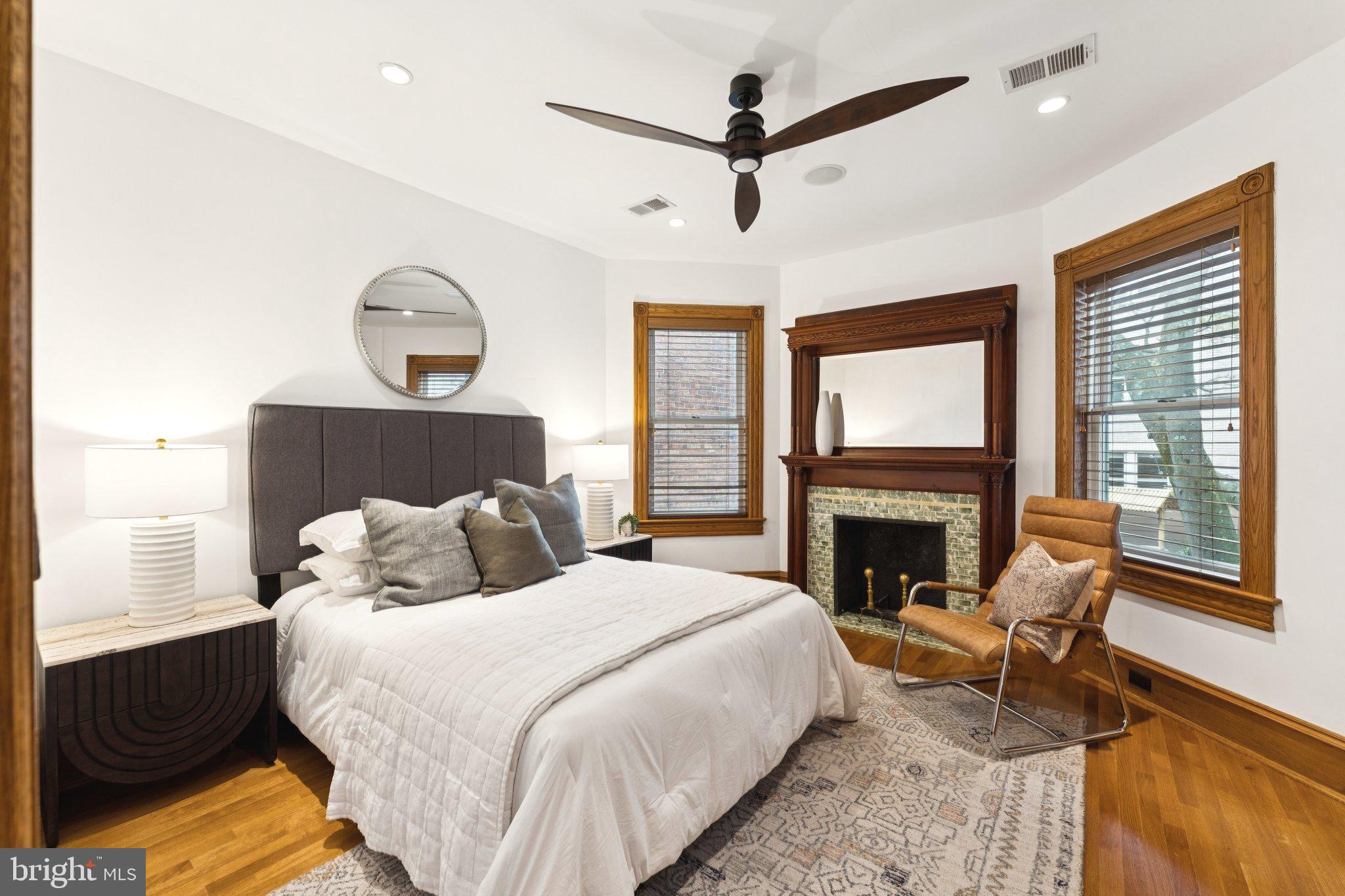DUPONT CIRCLE - Residential