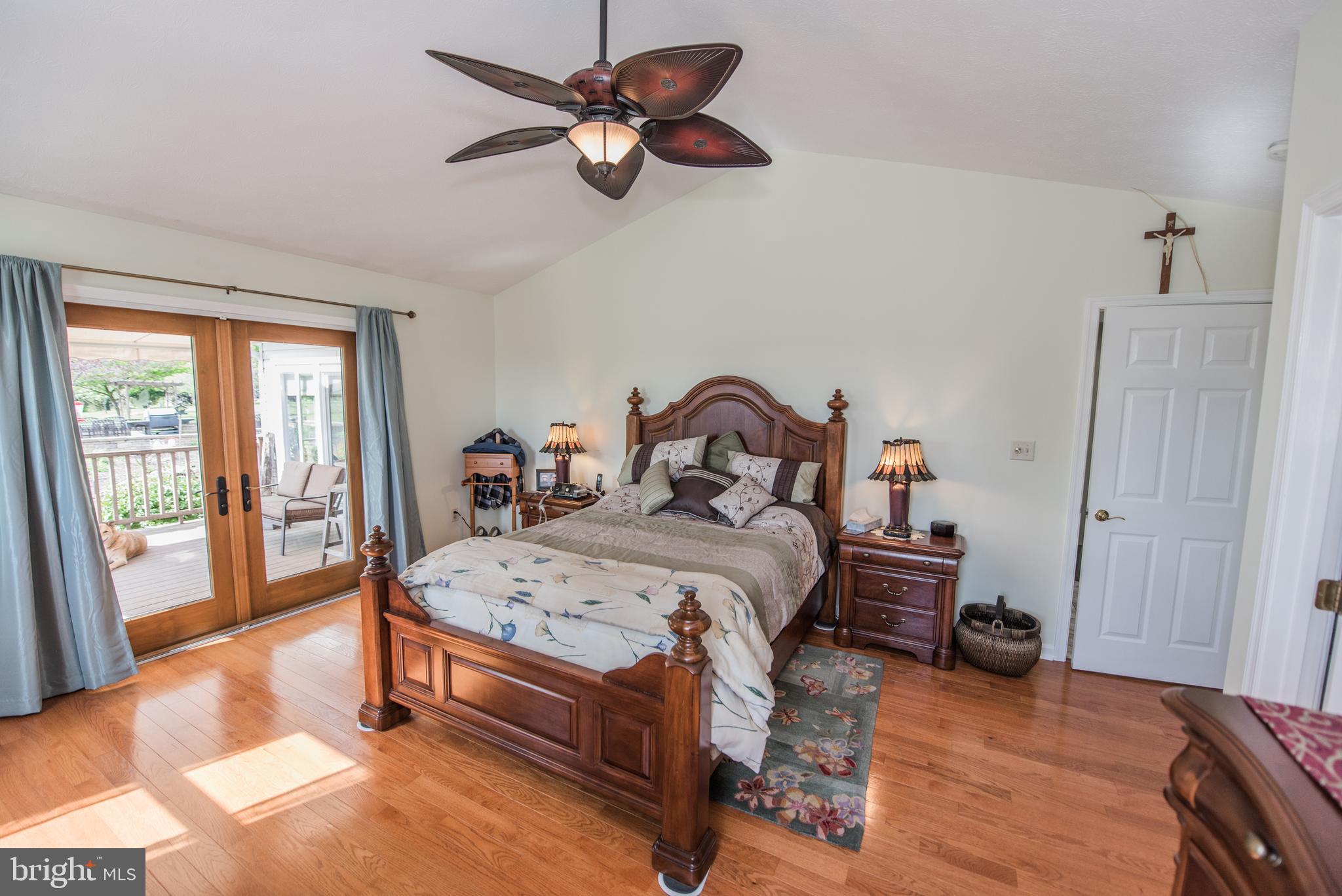 RIDGE VIEW - Residential