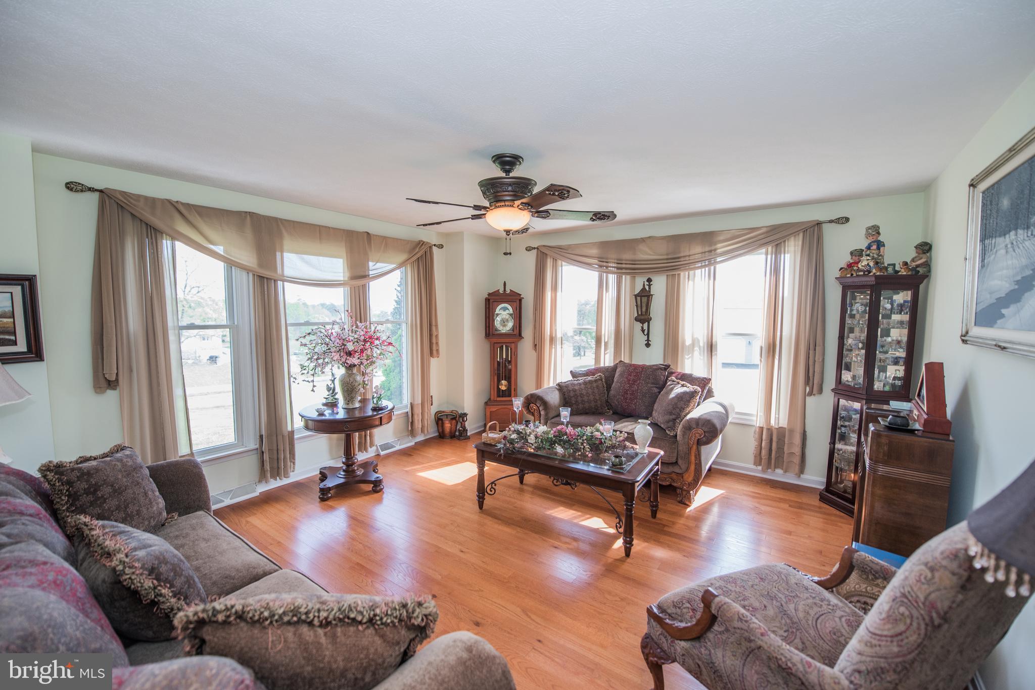 RIDGE VIEW - Residential