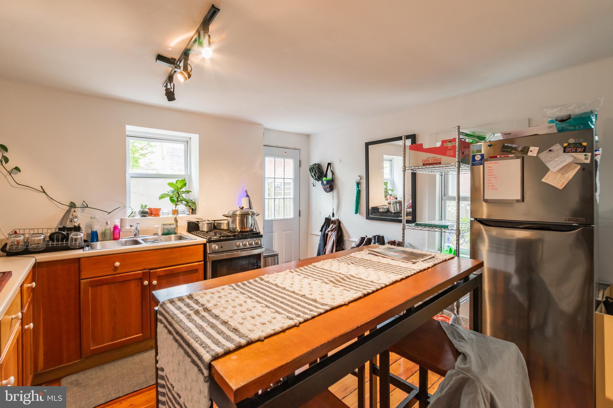 FISHTOWN - Residential Lease