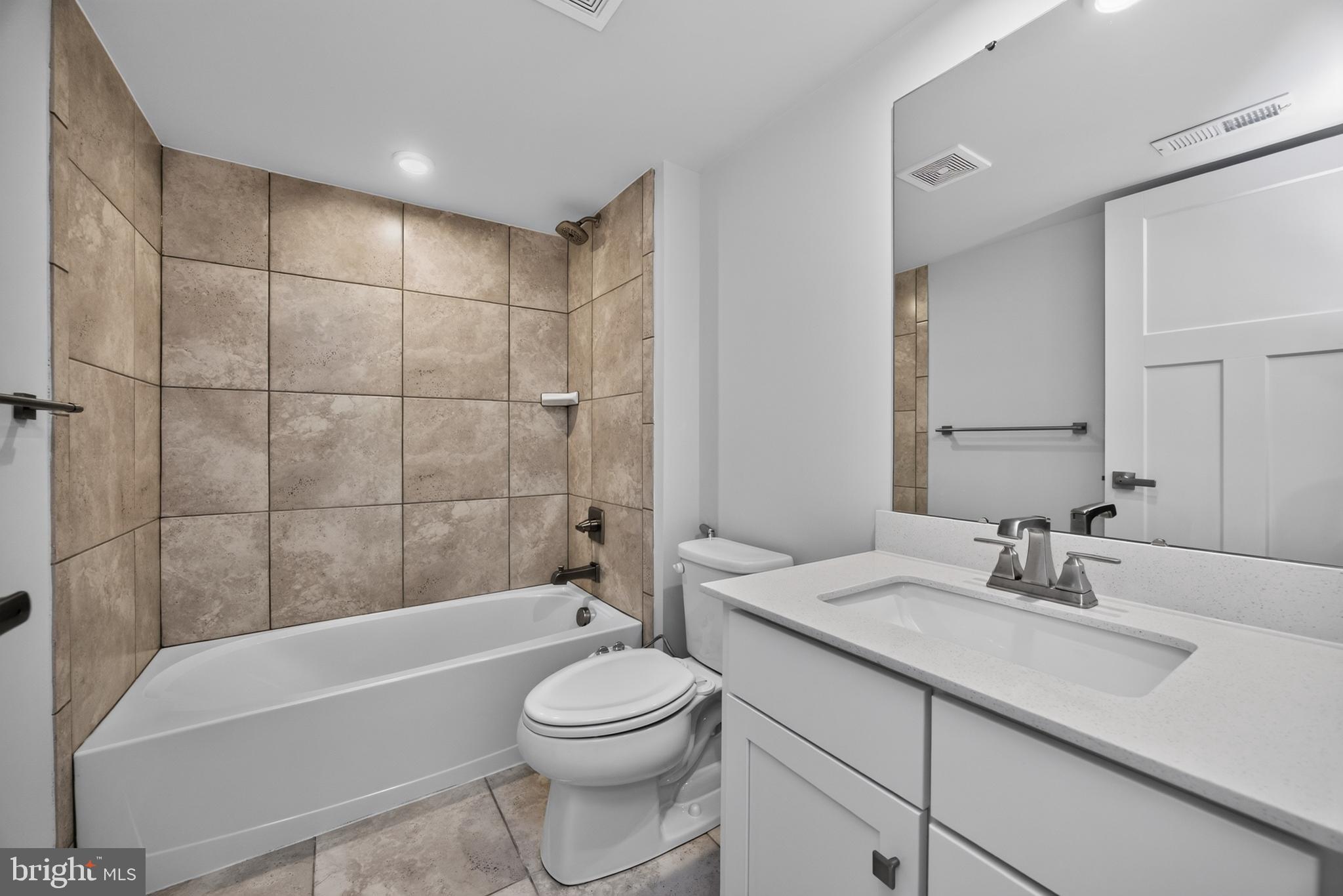 LONGWOOD PRESERVE - Residential