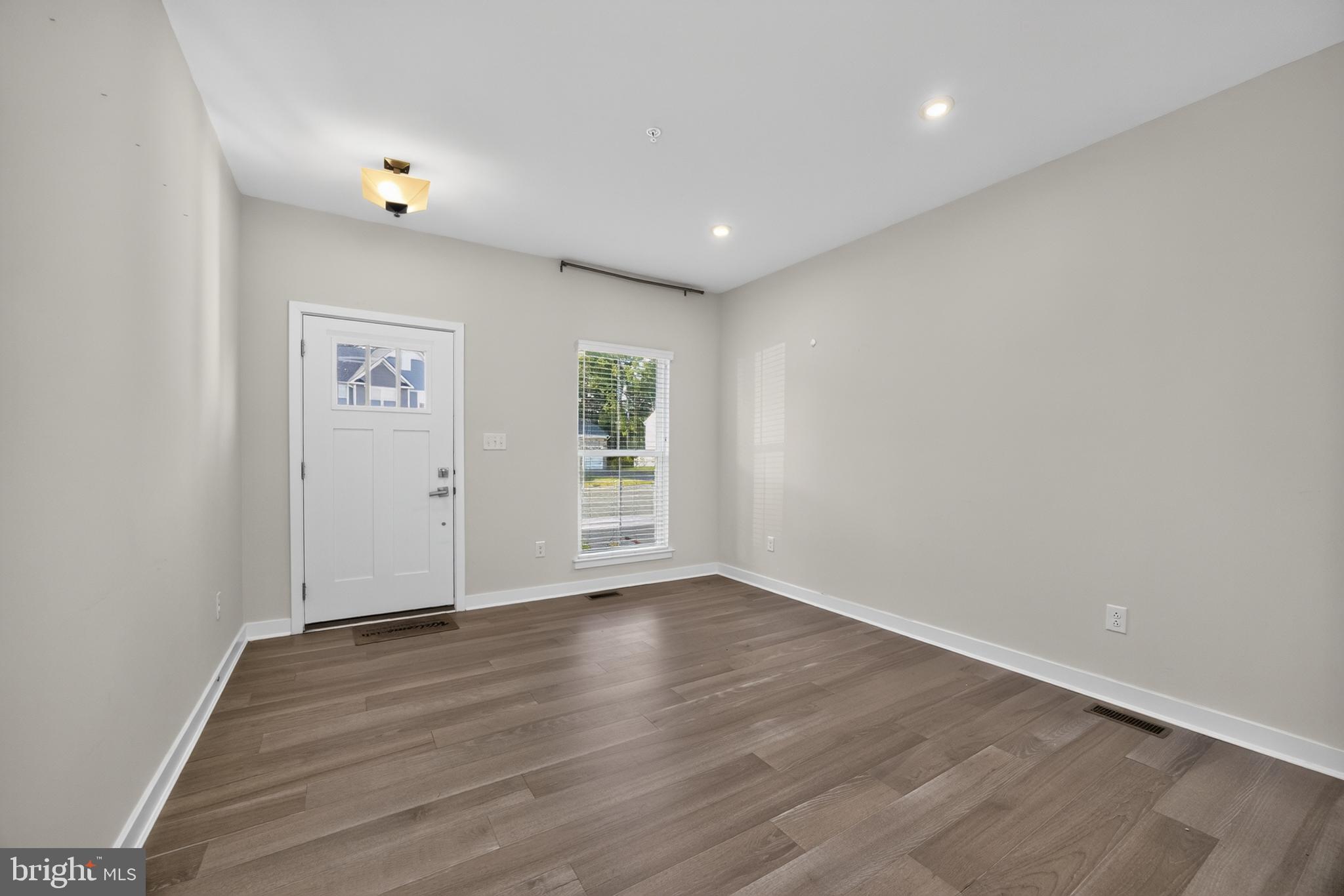 LONGWOOD PRESERVE - Residential