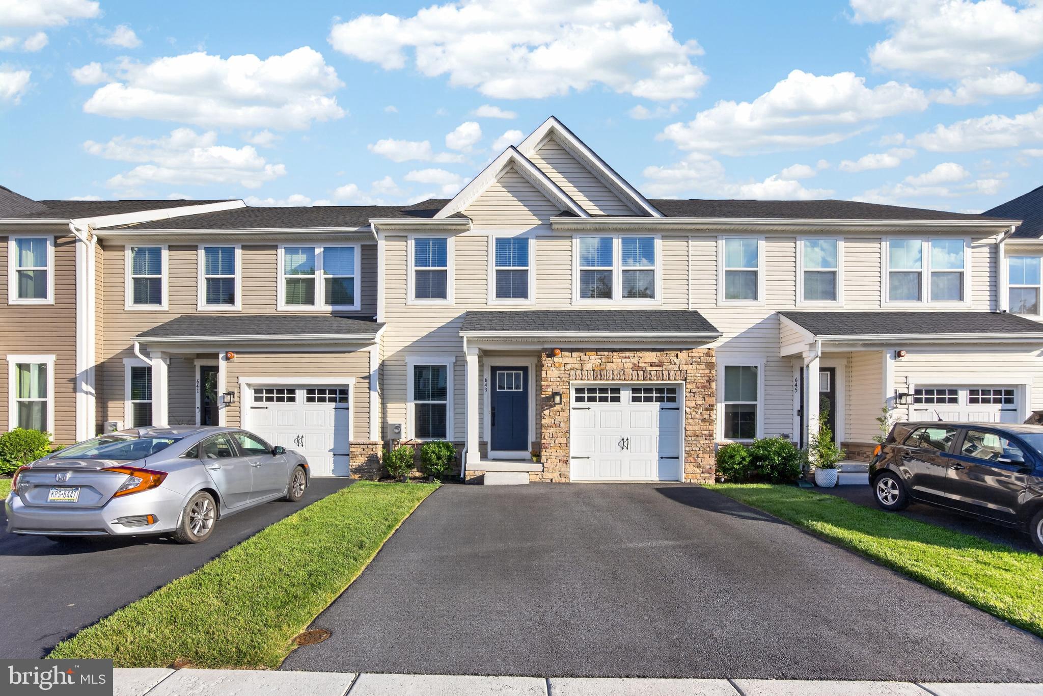 LONGWOOD PRESERVE - Residential