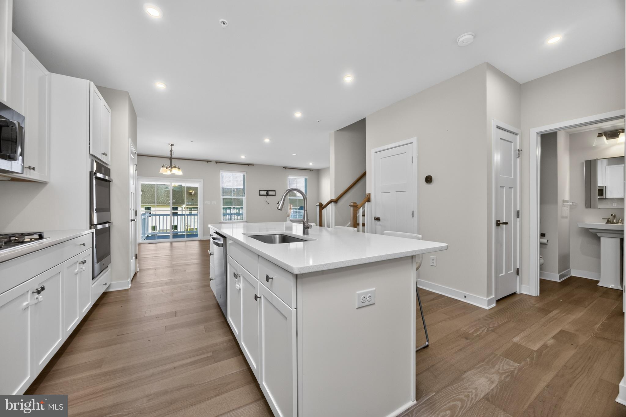 LONGWOOD PRESERVE - Residential