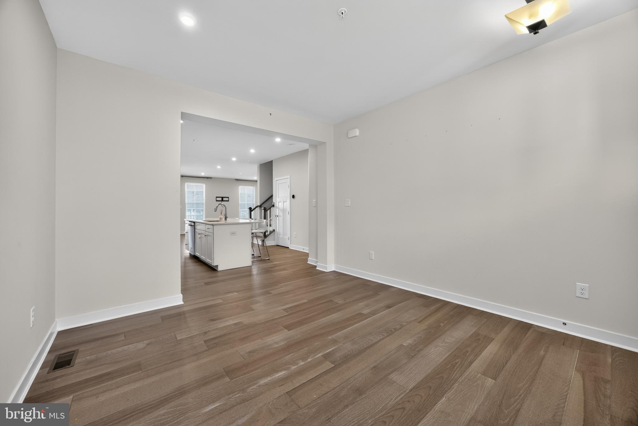 LONGWOOD PRESERVE - Residential