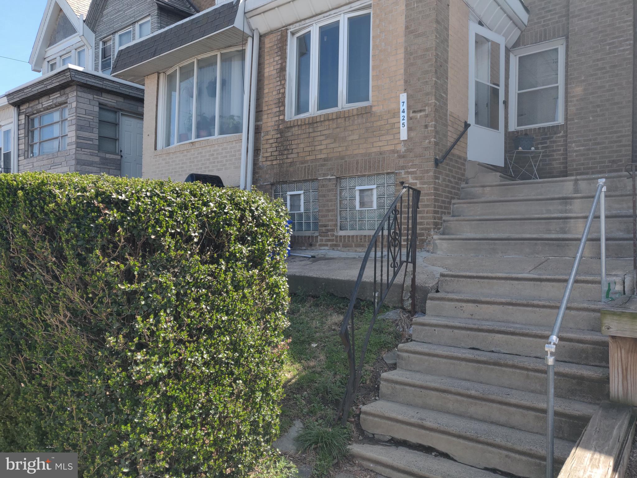 3 Bedroom/1.5 bath home in the Mayfair area of Philadelphia.

Enclosed porch with ceiling lights. Spacious living room, and dining room leads to modern kitchen with cherry wood cabinets. Storage area gives access to side porch. Recessed lighting & newer windows. Roof on porch has been redone. Seller to replace stove.  

Finished basement includes 1/2 bath and leads to garage.  Newer heater & hot water tank.  

No showings on Saturday/Sundays. Available Monday through Friday, 11am-6:30 pm for showings.